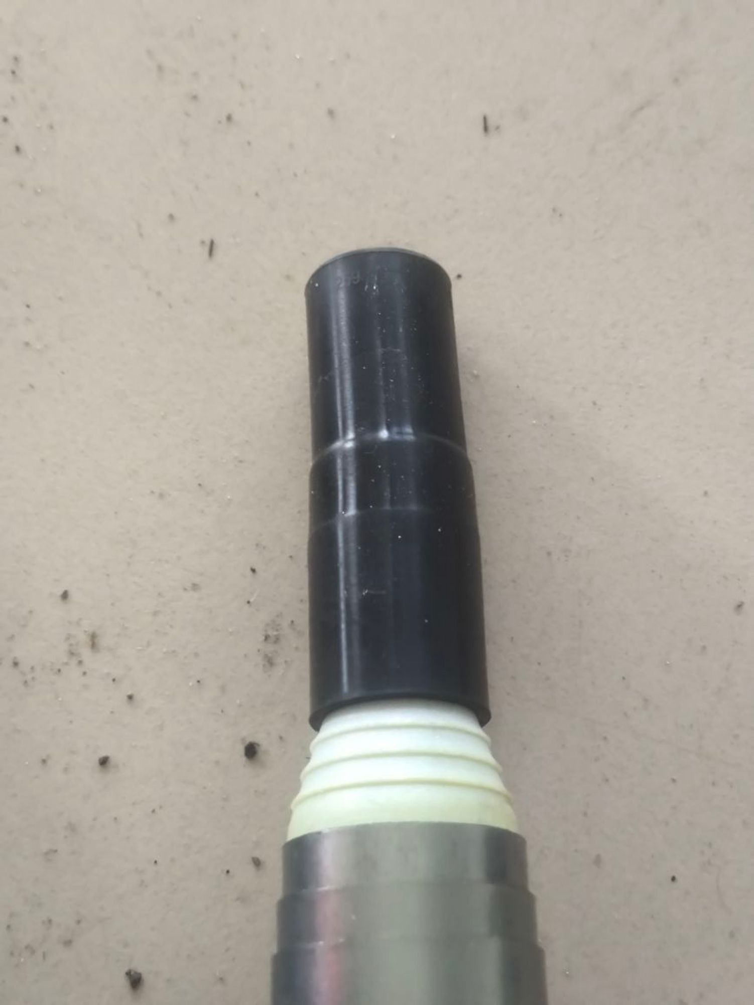 https://ycs.partsauto.market/partsauto-images/thmbs/userImages/a2d258a61cc08549ac0329b7373022c0/part/42451712-b8ba-4ddf-bbf4-11706ec01eda_1786010059985.jpg