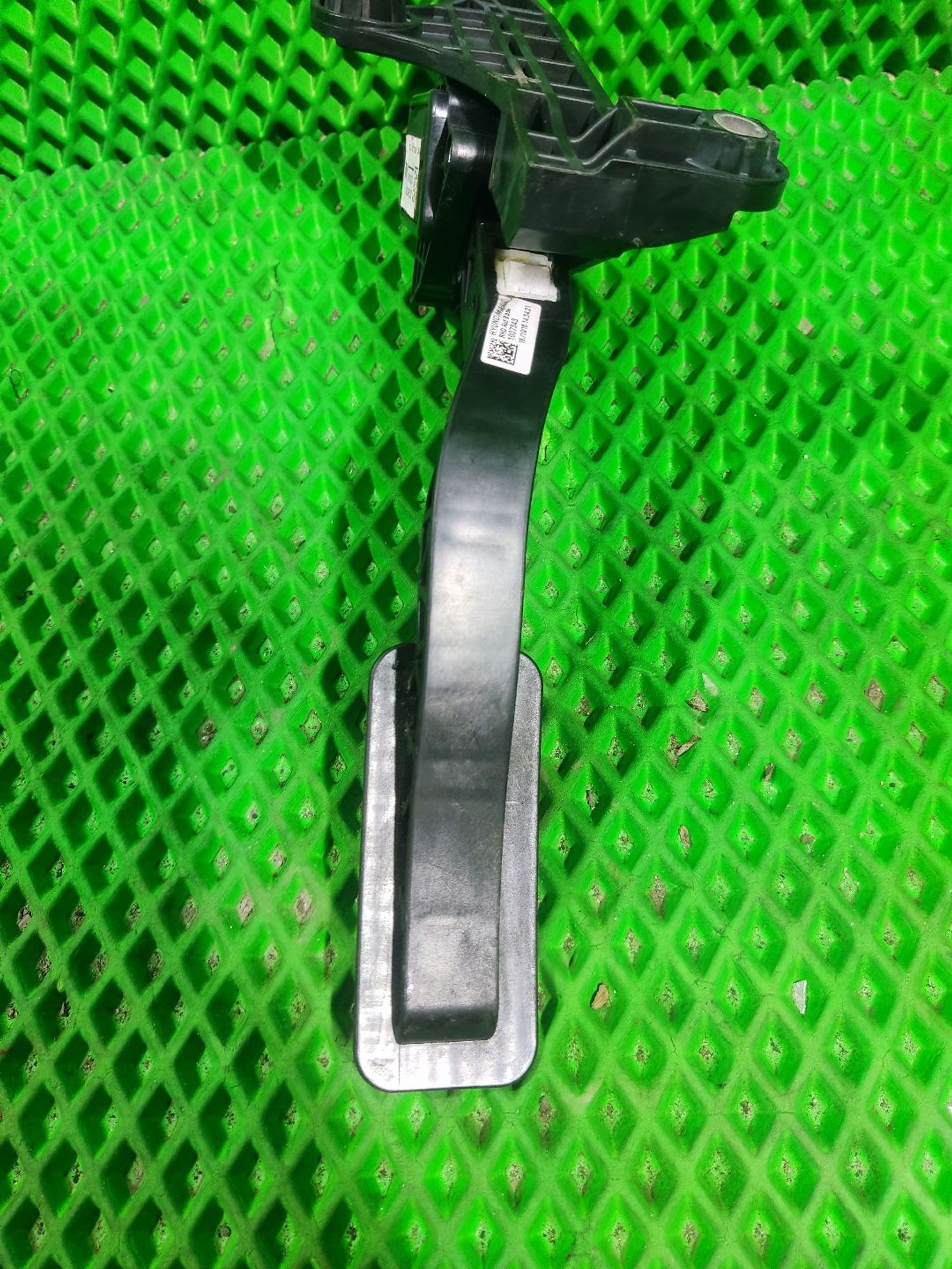 Педаль газа Kia Ceed III CD универсал, 2000 рублей, Тамбов