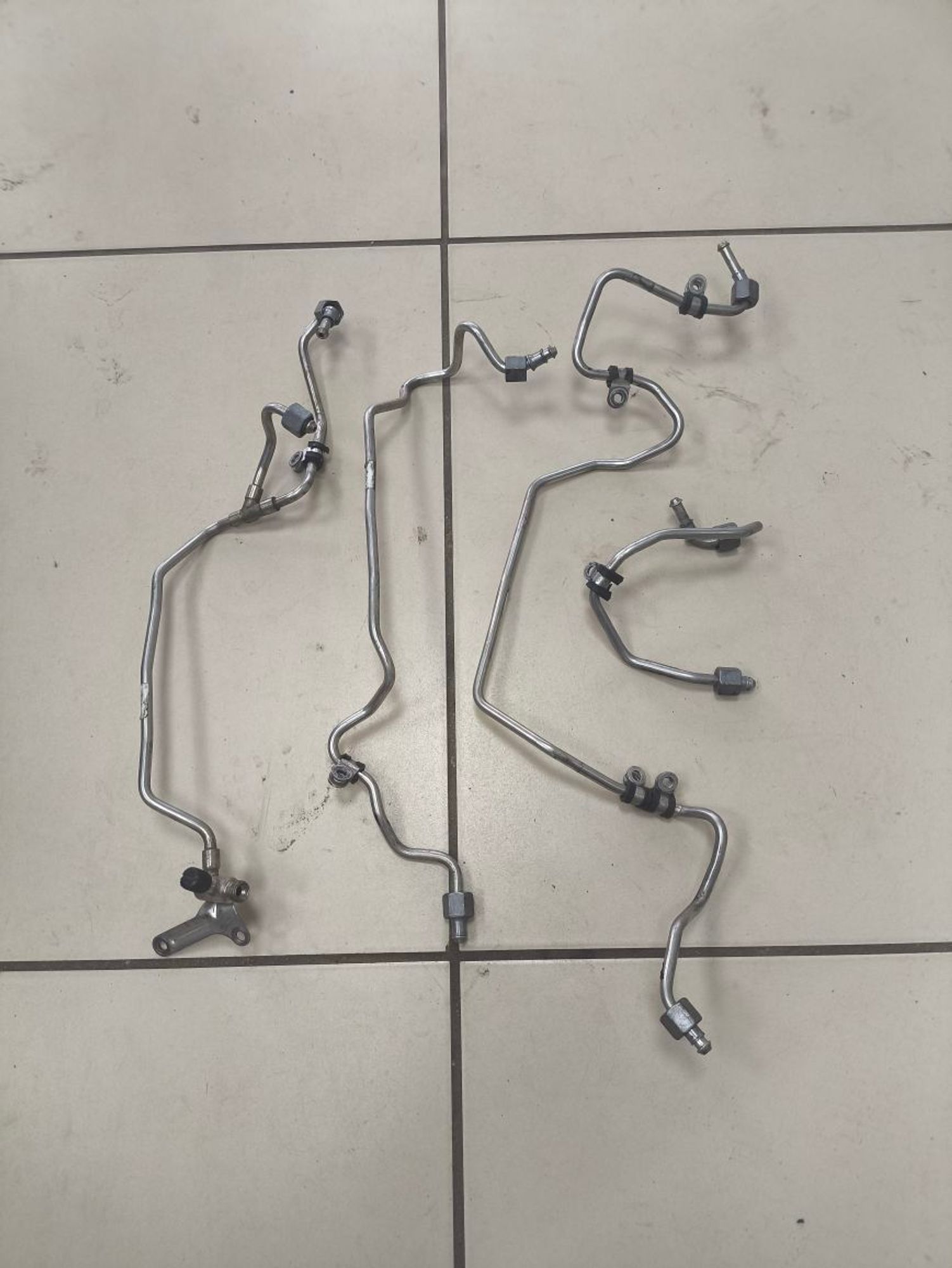 https://ycs.partsauto.market/partsauto-images/thmbs/userImages/a2d258a61cc08549ac0329b7373022c0/part/429d5c4f-fb72-4f3e-af23-116aa4a6936d_1784820966087.jpg