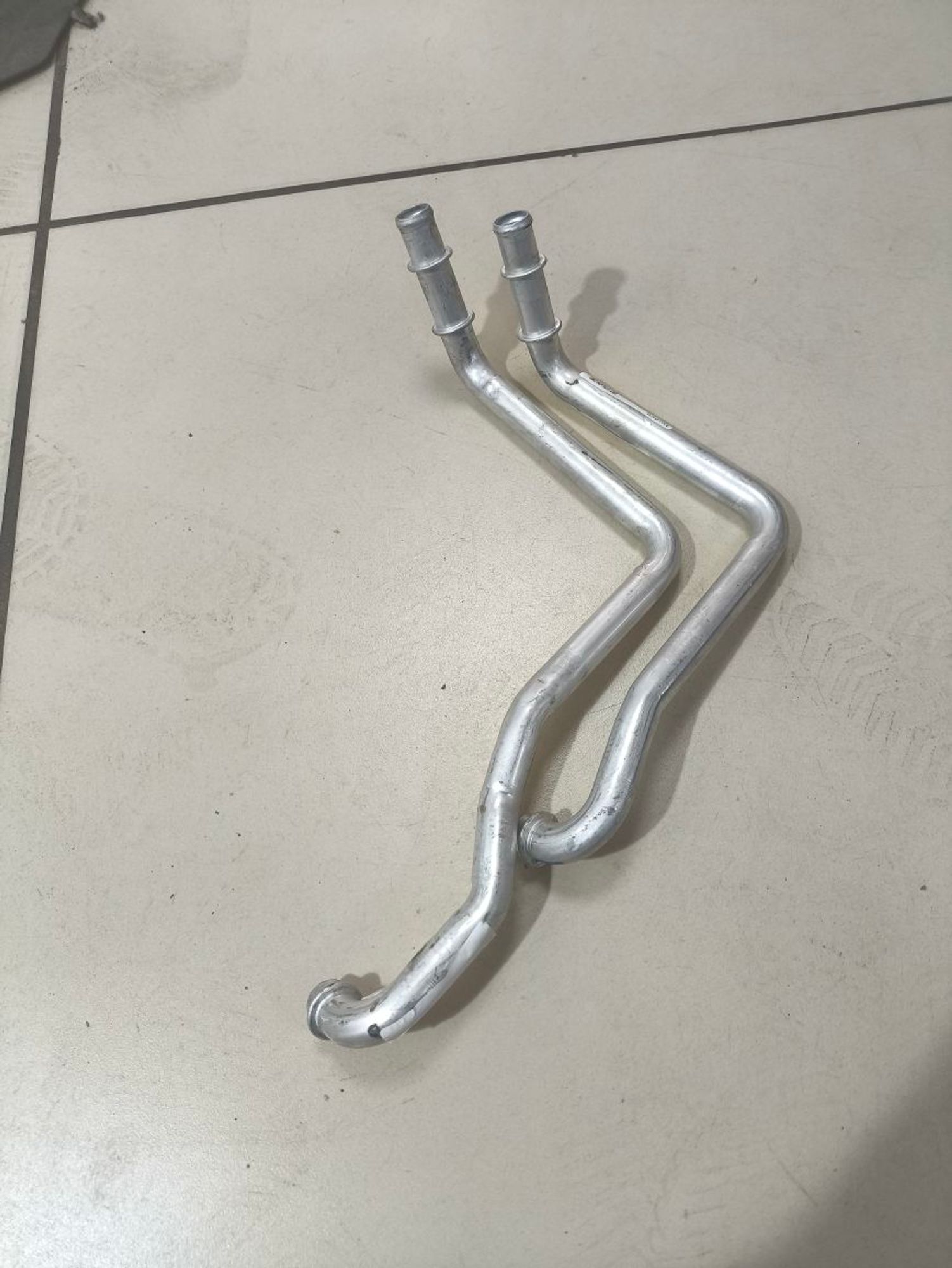 https://ycs.partsauto.market/partsauto-images/thmbs/userImages/a2d258a61cc08549ac0329b7373022c0/part/431a2c2e-58a4-4afe-b79b-f8fe23330aa2_1781332817929.jpg