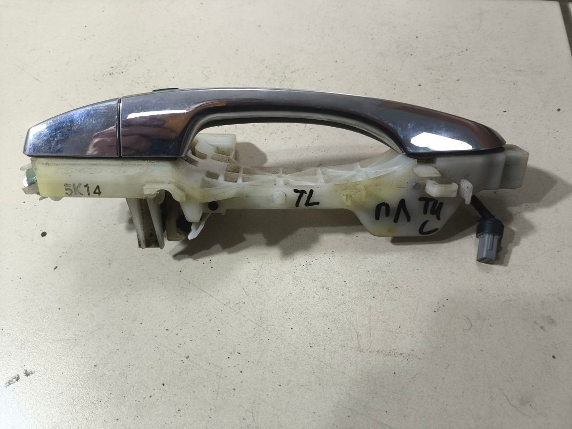 Ручка двери внешняя перед.лев. Hyundai Tucson 3 TL, 4500 рублей, Тамбов
