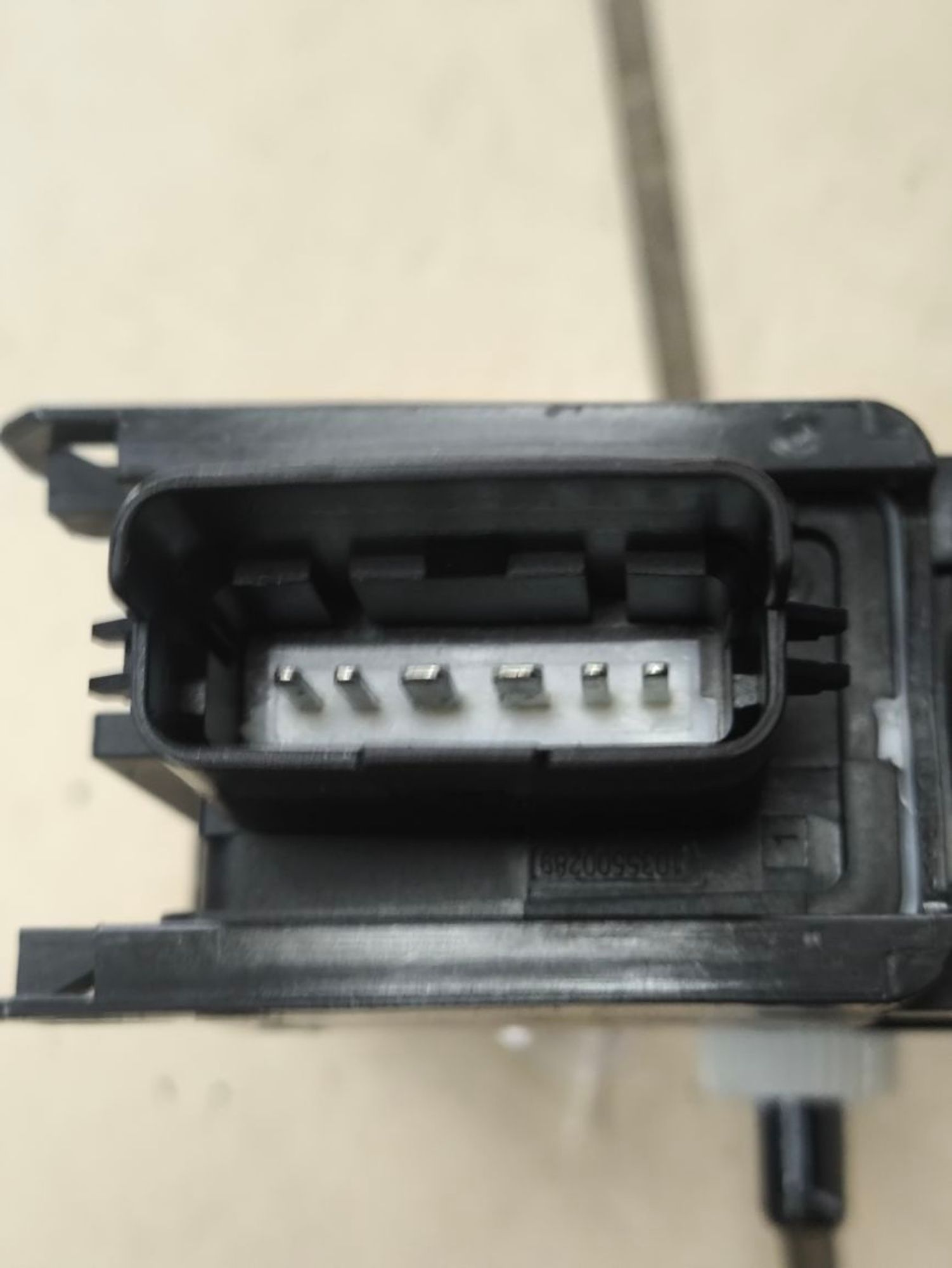 https://ycs.partsauto.market/partsauto-images/thmbs/userImages/a2d258a61cc08549ac0329b7373022c0/part/45b7889f-1101-4783-86c7-5a54004eb723_1784900375352.jpg