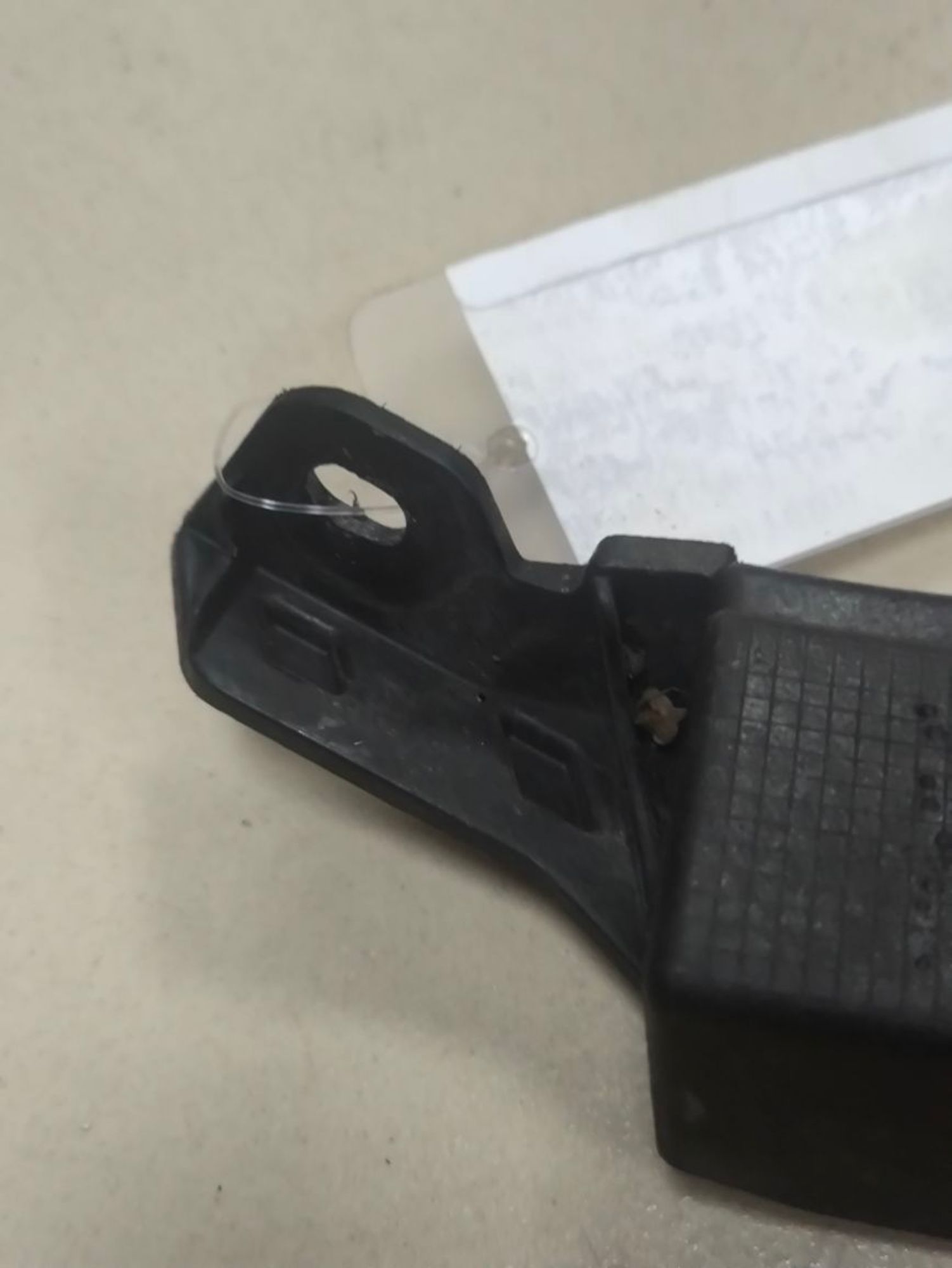https://ycs.partsauto.market/partsauto-images/thmbs/userImages/a2d258a61cc08549ac0329b7373022c0/part/462dcf41-e17d-4a76-b99e-2026f3d1f2c9_1787228851699.jpg