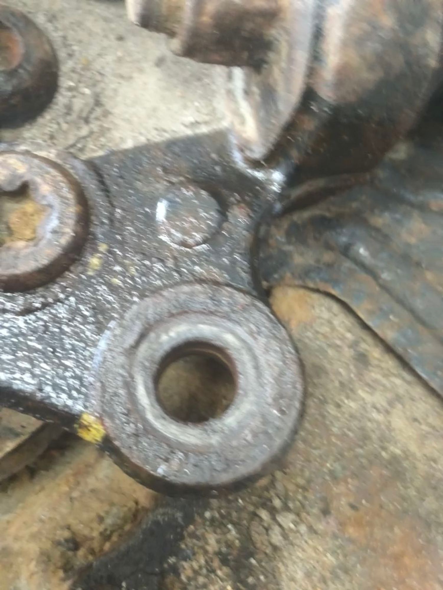https://ycs.partsauto.market/partsauto-images/thmbs/userImages/a2d258a61cc08549ac0329b7373022c0/part/468286bf-ebbc-402a-b594-374dd90a91b5_1786190074985.jpg