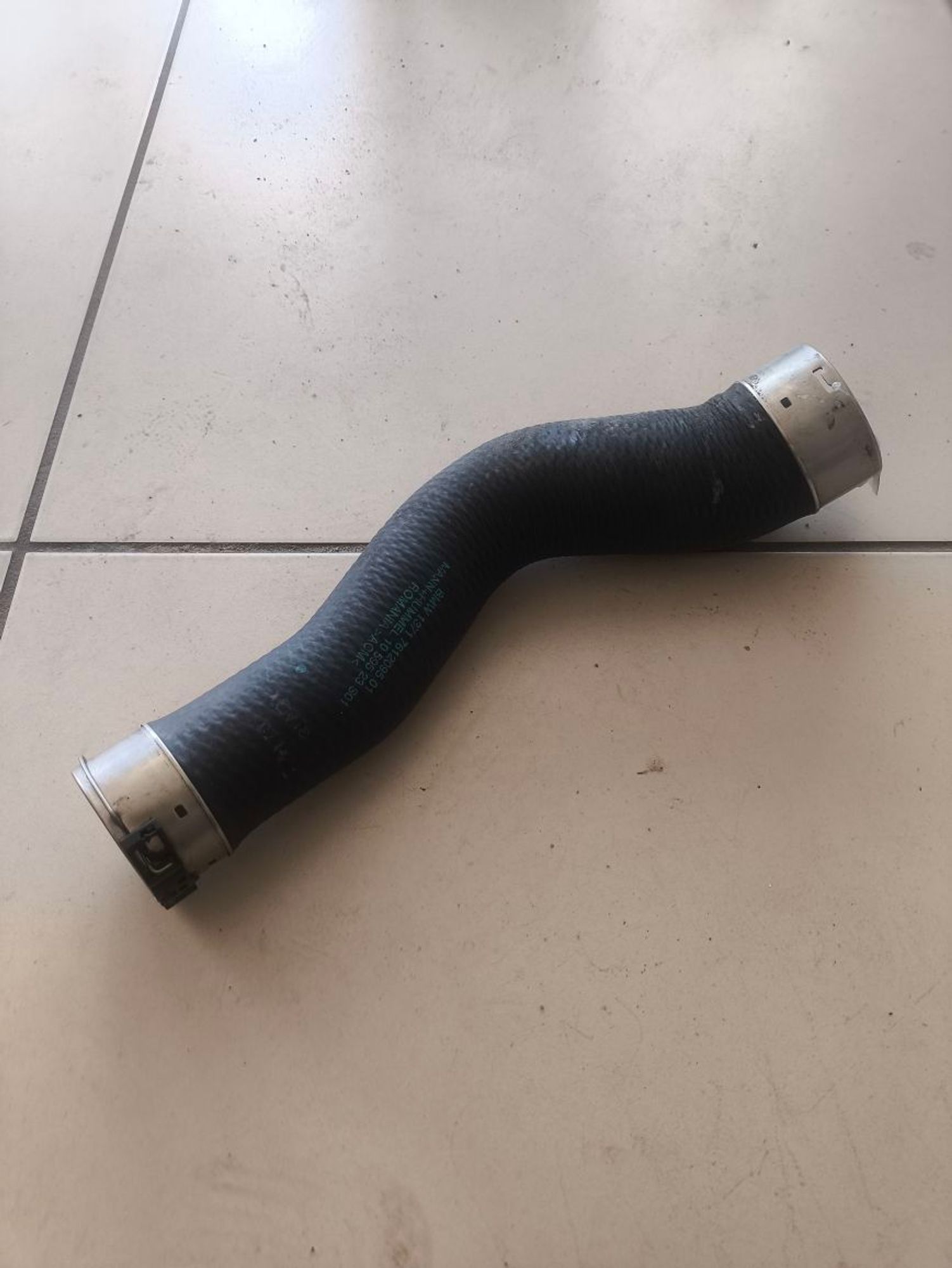 https://ycs.partsauto.market/partsauto-images/thmbs/userImages/a2d258a61cc08549ac0329b7373022c0/part/46f28d5e-98de-4424-baff-7e0852afd67a_1785998804694.jpg