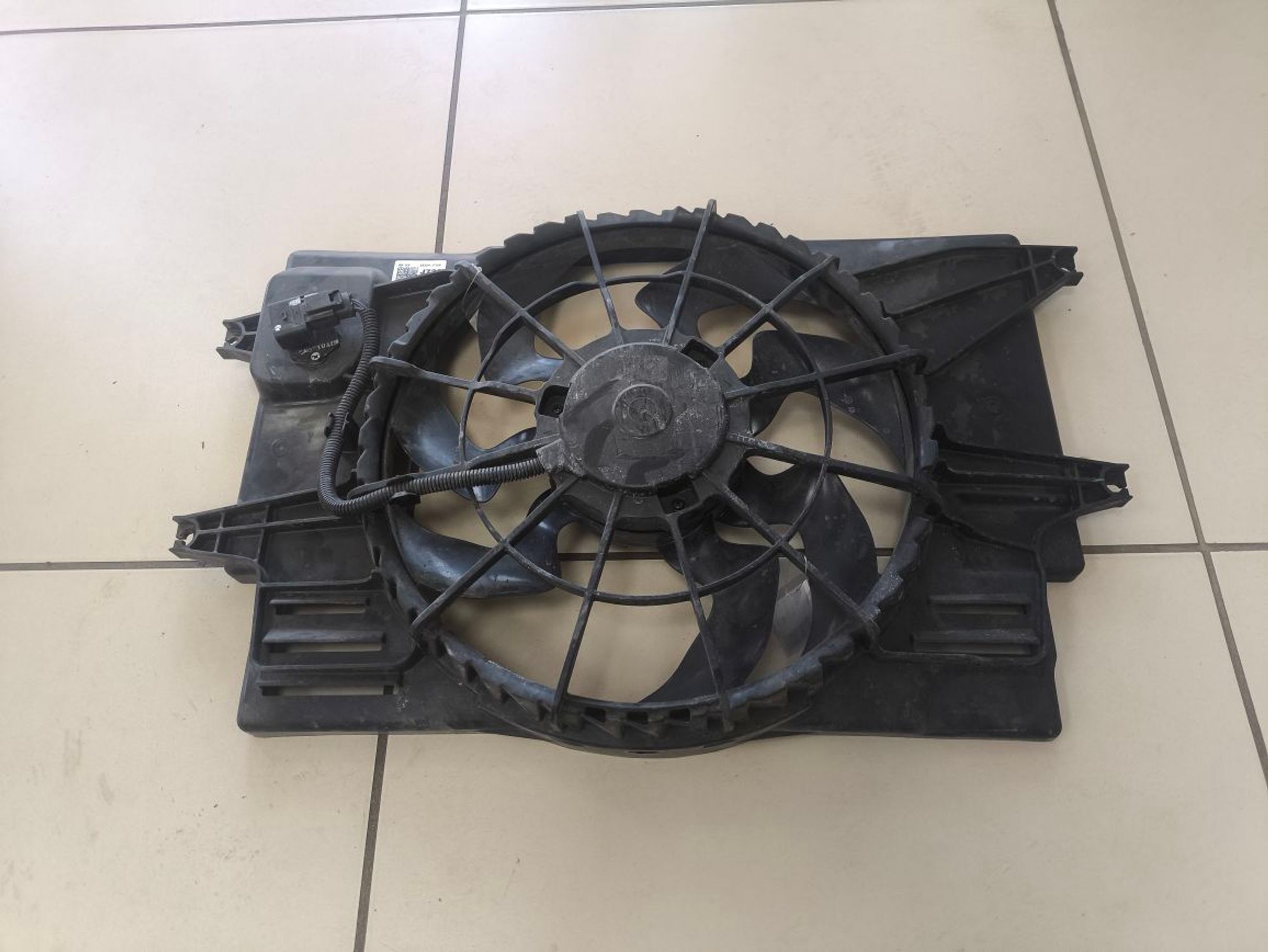 https://ycs.partsauto.market/partsauto-images/thmbs/userImages/a2d258a61cc08549ac0329b7373022c0/part/4810afa2-ed73-45eb-b154-e065d92dcb4d_1787129261092.jpg
