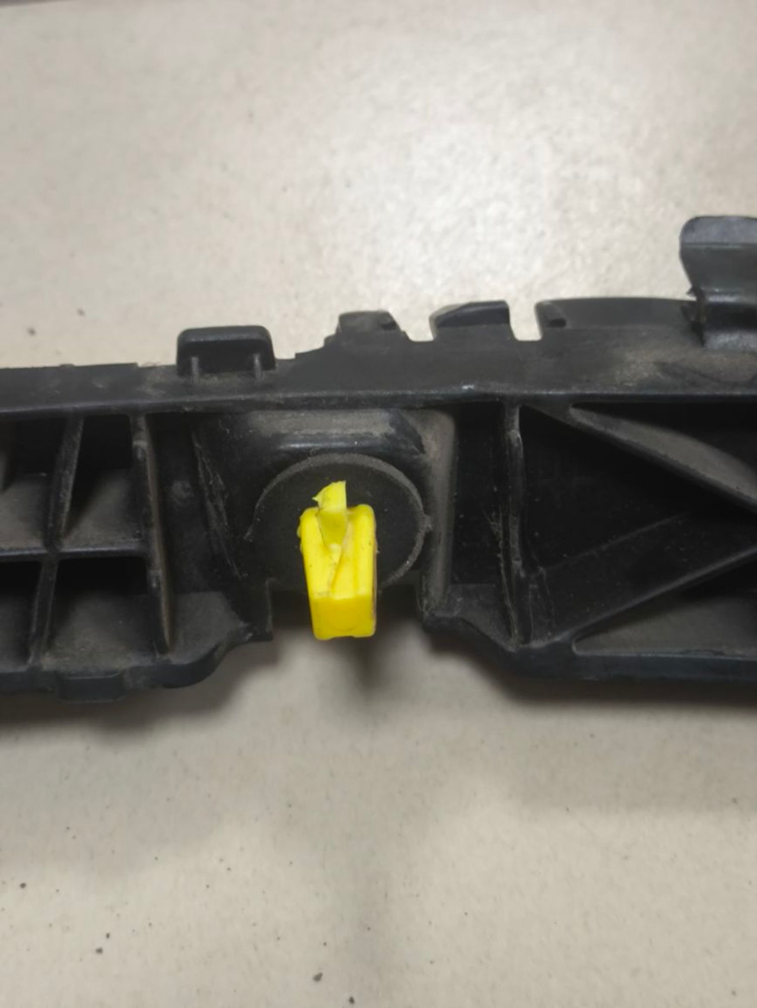 https://ycs.partsauto.market/partsauto-images/thmbs/userImages/a2d258a61cc08549ac0329b7373022c0/part/484a6f05-0133-44e7-8f61-6e75305989de_1787228121469.jpg