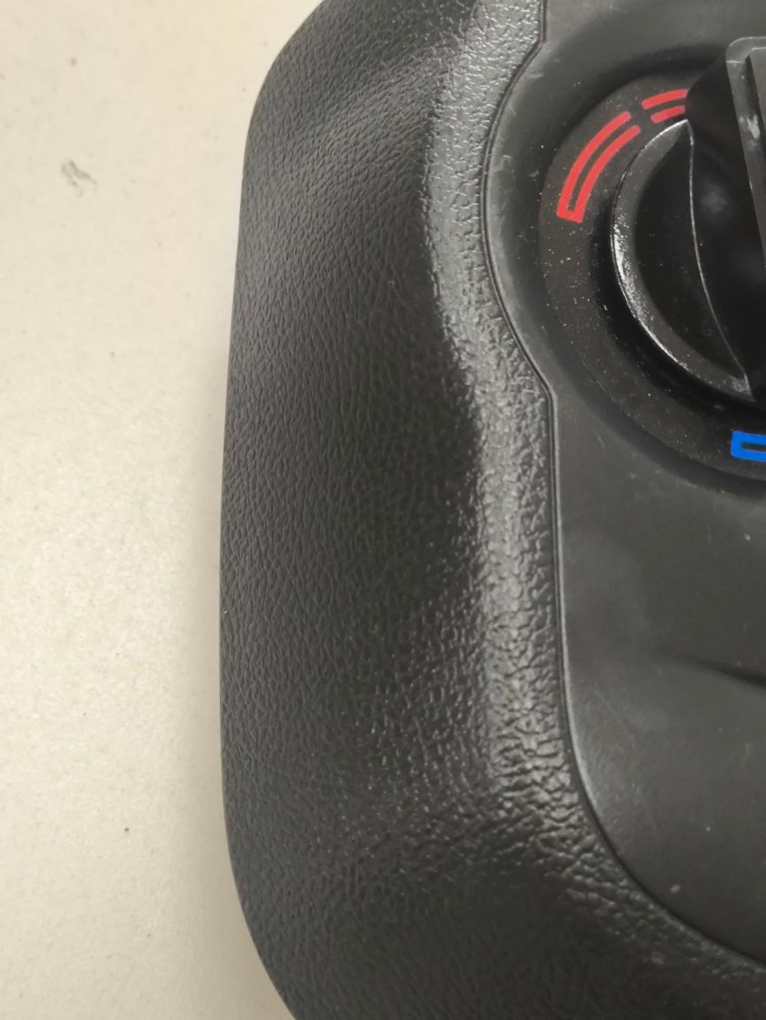 https://ycs.partsauto.market/partsauto-images/thmbs/userImages/a2d258a61cc08549ac0329b7373022c0/part/48ed1d07-5ac1-4d72-8850-92cbea19cf9f_1783667157517.jpg