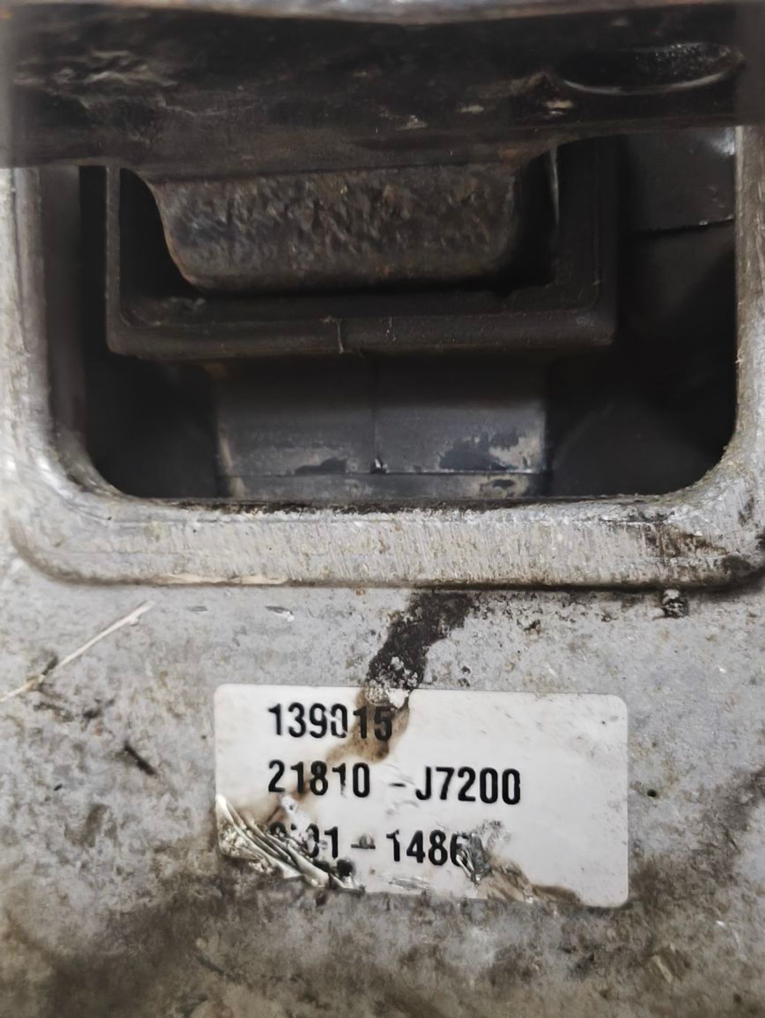 https://ycs.partsauto.market/partsauto-images/thmbs/userImages/a2d258a61cc08549ac0329b7373022c0/part/4965255c-808a-4905-a58d-05cb8f20506d_1787148893738.jpg
