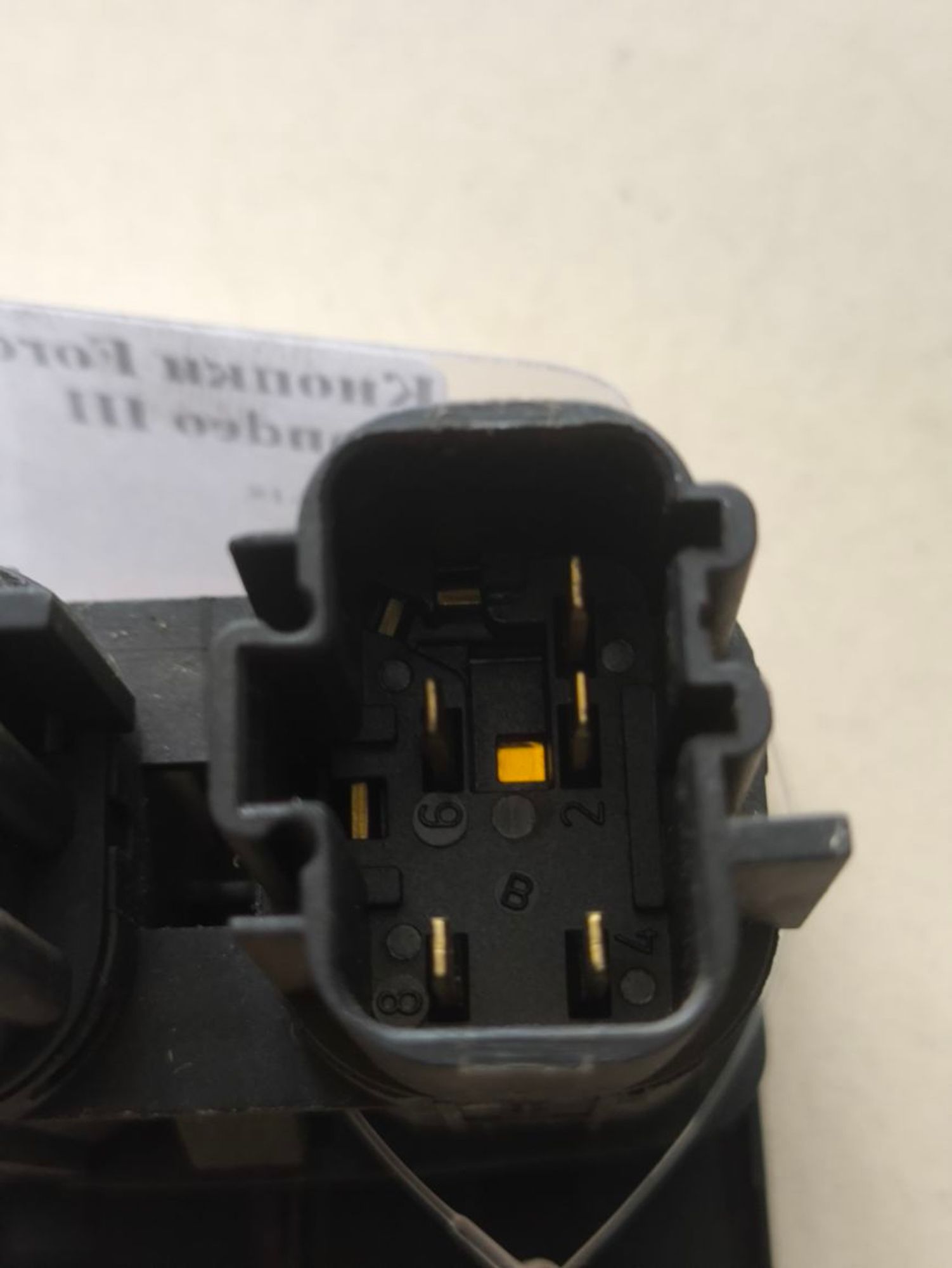 https://ycs.partsauto.market/partsauto-images/thmbs/userImages/a2d258a61cc08549ac0329b7373022c0/part/49759c6b-a37c-4e69-ae2b-9472b1b7a9bb_1787044553488.jpg