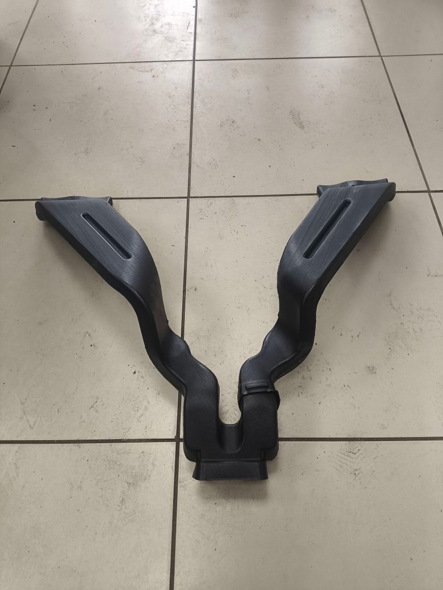 https://ycs.partsauto.market/partsauto-images/thmbs/userImages/a2d258a61cc08549ac0329b7373022c0/part/4a3142f8-0b53-4a5c-b040-31c9e3d9b498_1785483044792.jpg