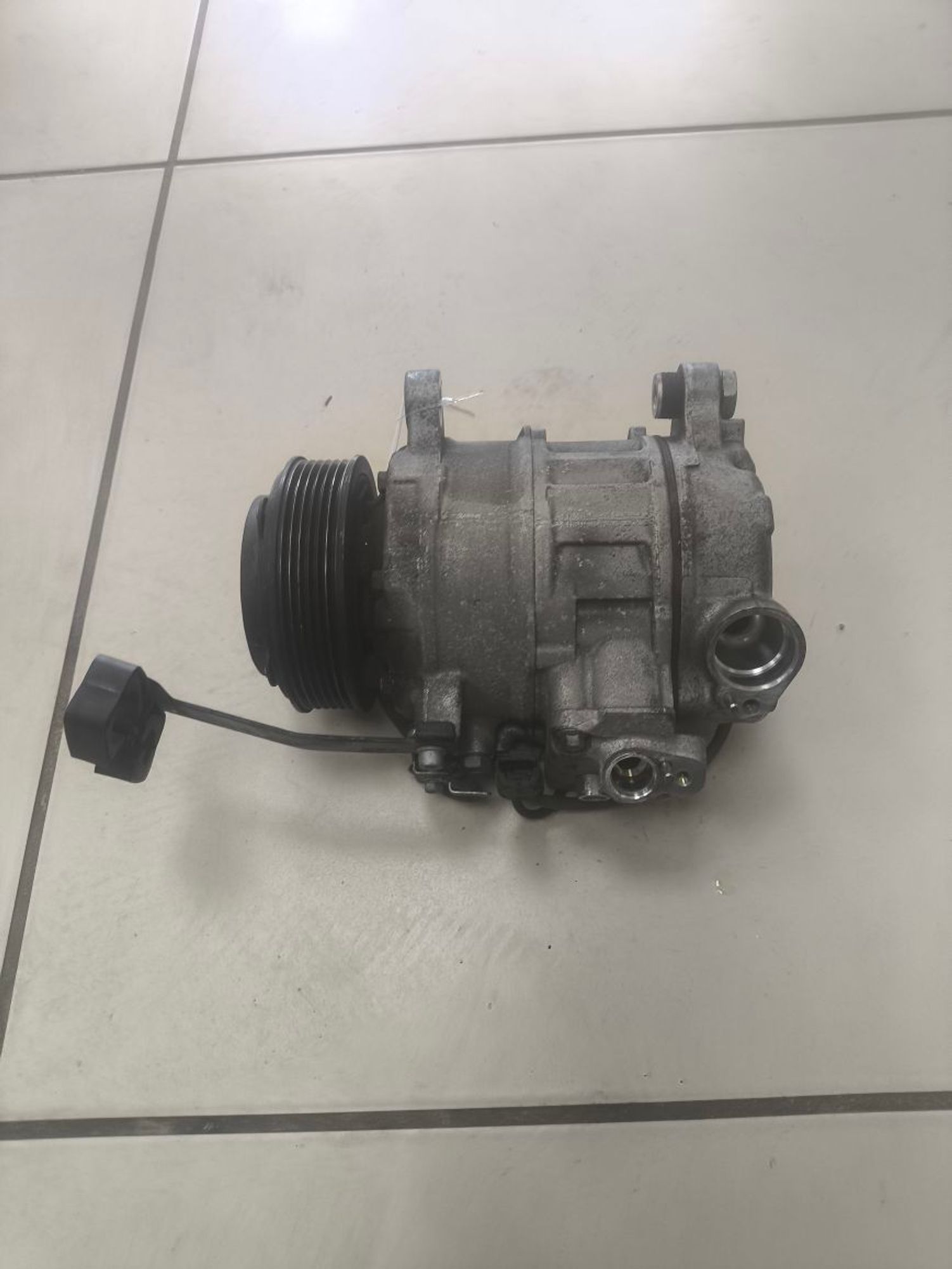 https://ycs.partsauto.market/partsauto-images/thmbs/userImages/a2d258a61cc08549ac0329b7373022c0/part/4a41f26c-b95d-4372-b100-d3e13ac4220a_1785936640924.jpg