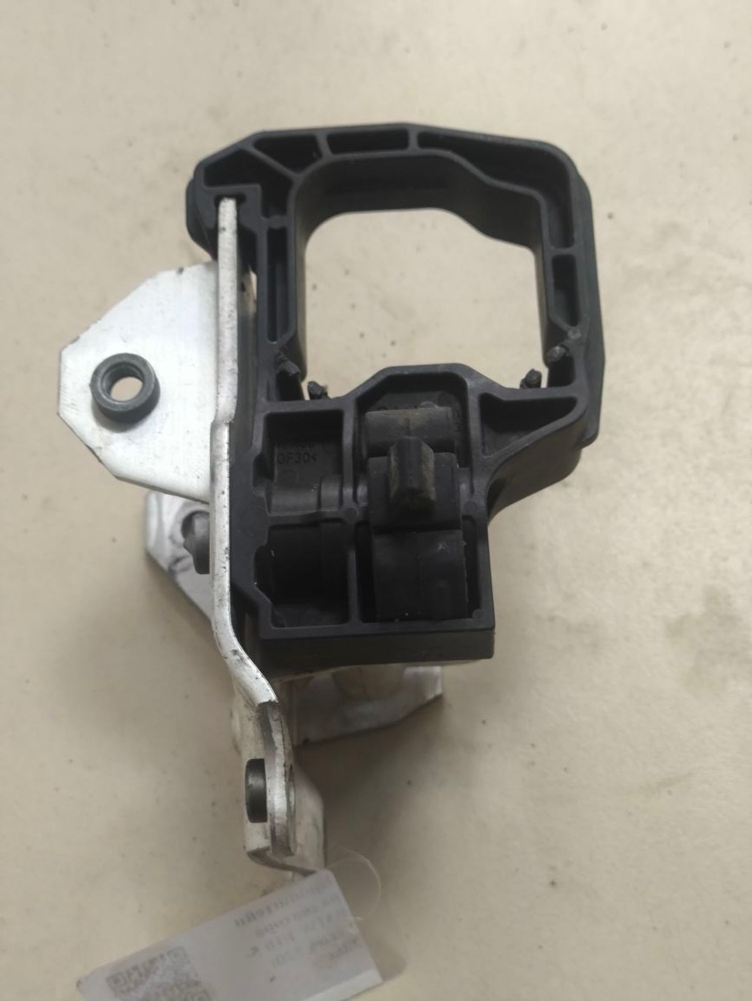 https://ycs.partsauto.market/partsauto-images/thmbs/userImages/a2d258a61cc08549ac0329b7373022c0/part/4ab8b958-d4f9-4ef3-9c47-fc0609ee5943_1787146137956.jpg