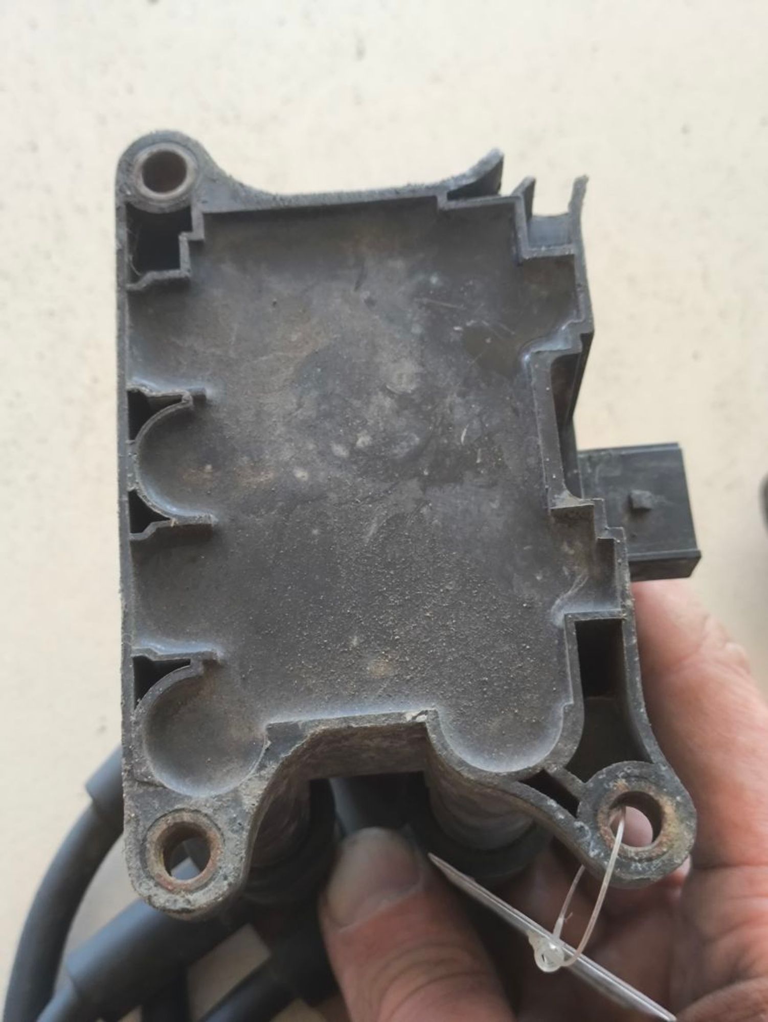 https://ycs.partsauto.market/partsauto-images/thmbs/userImages/a2d258a61cc08549ac0329b7373022c0/part/4bf939e9-9e67-4c3d-aea9-508677708f01_1784535234261.jpg
