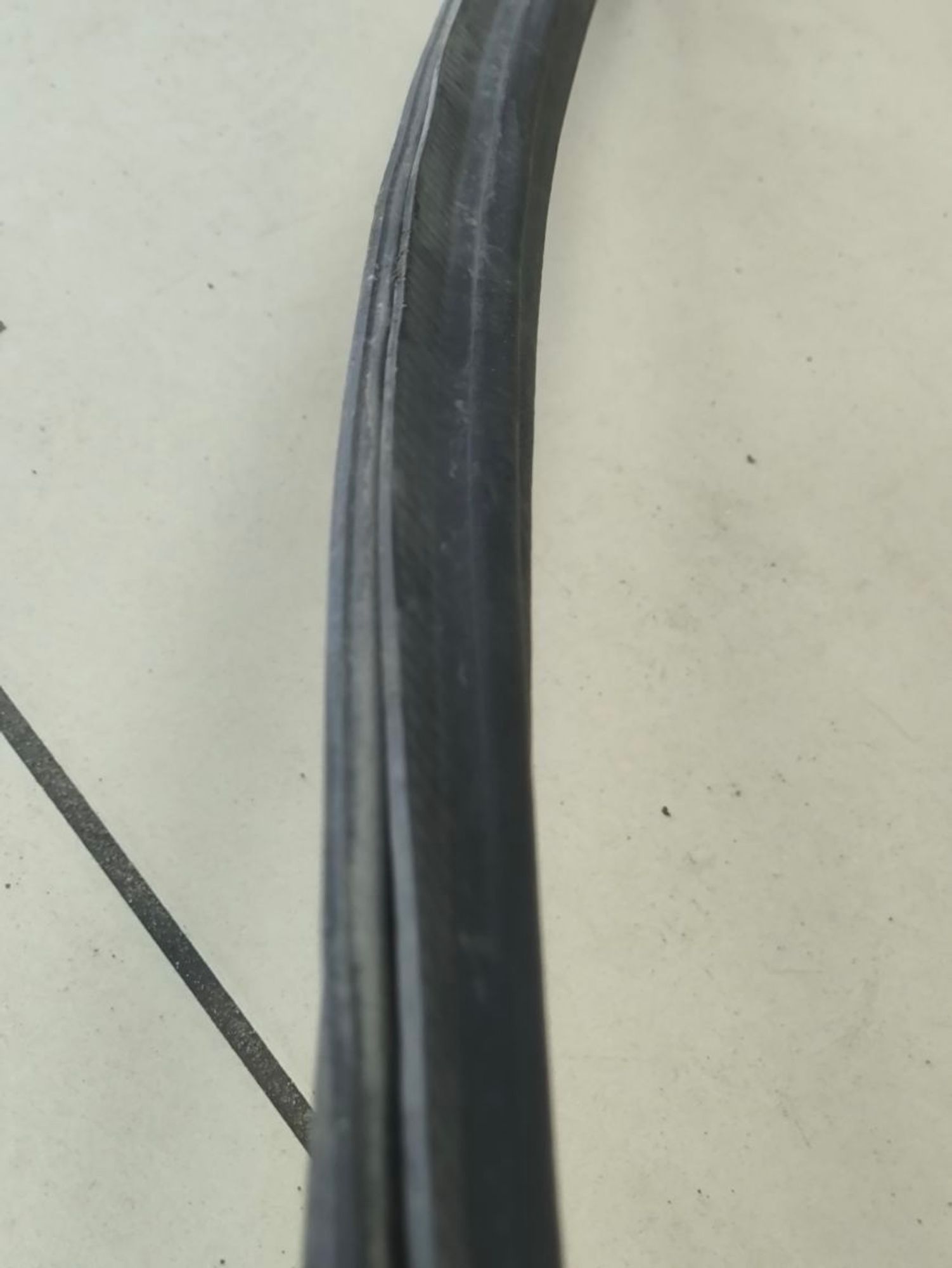 https://ycs.partsauto.market/partsauto-images/thmbs/userImages/a2d258a61cc08549ac0329b7373022c0/part/4c99a100-b964-4dd4-bcc5-0fbc7016e9ab_1786532544632.jpg