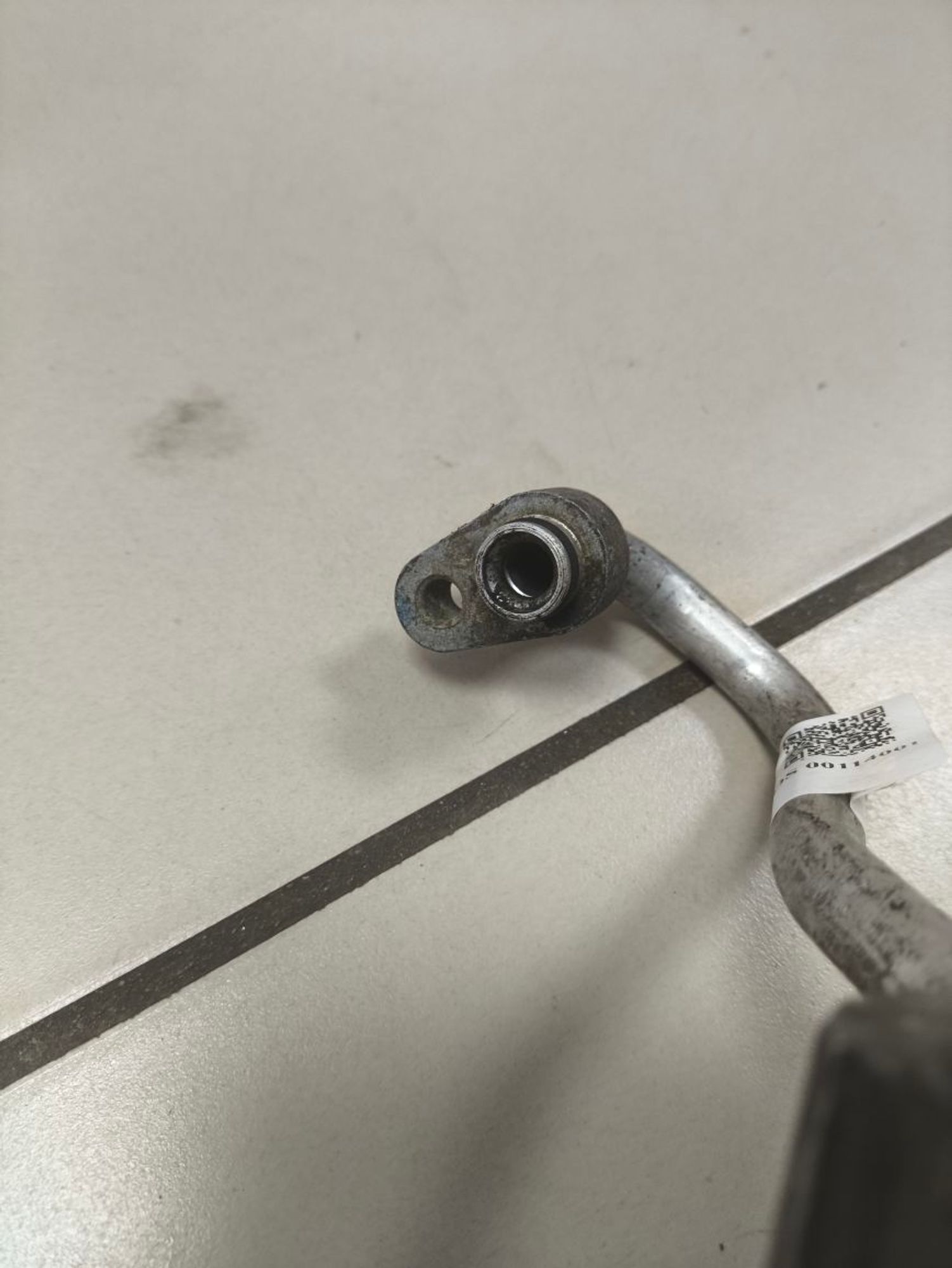 https://ycs.partsauto.market/partsauto-images/thmbs/userImages/a2d258a61cc08549ac0329b7373022c0/part/4ea47218-603b-4a8f-a920-d3c770bad283_1781269534154.jpg