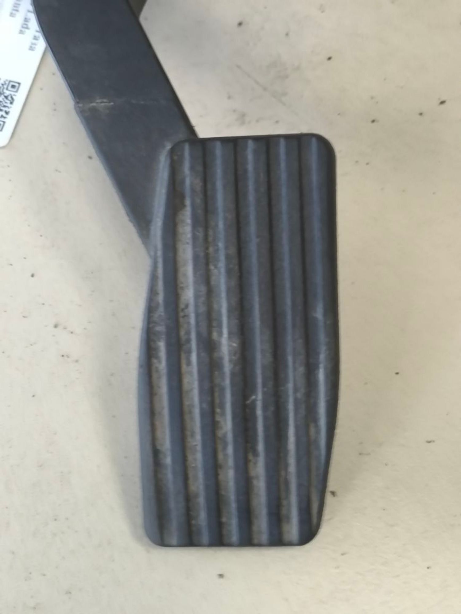 https://ycs.partsauto.market/partsauto-images/thmbs/userImages/a2d258a61cc08549ac0329b7373022c0/part/4ebc1358-7ba8-4d74-8465-c005372a556c_1784557358977.jpg