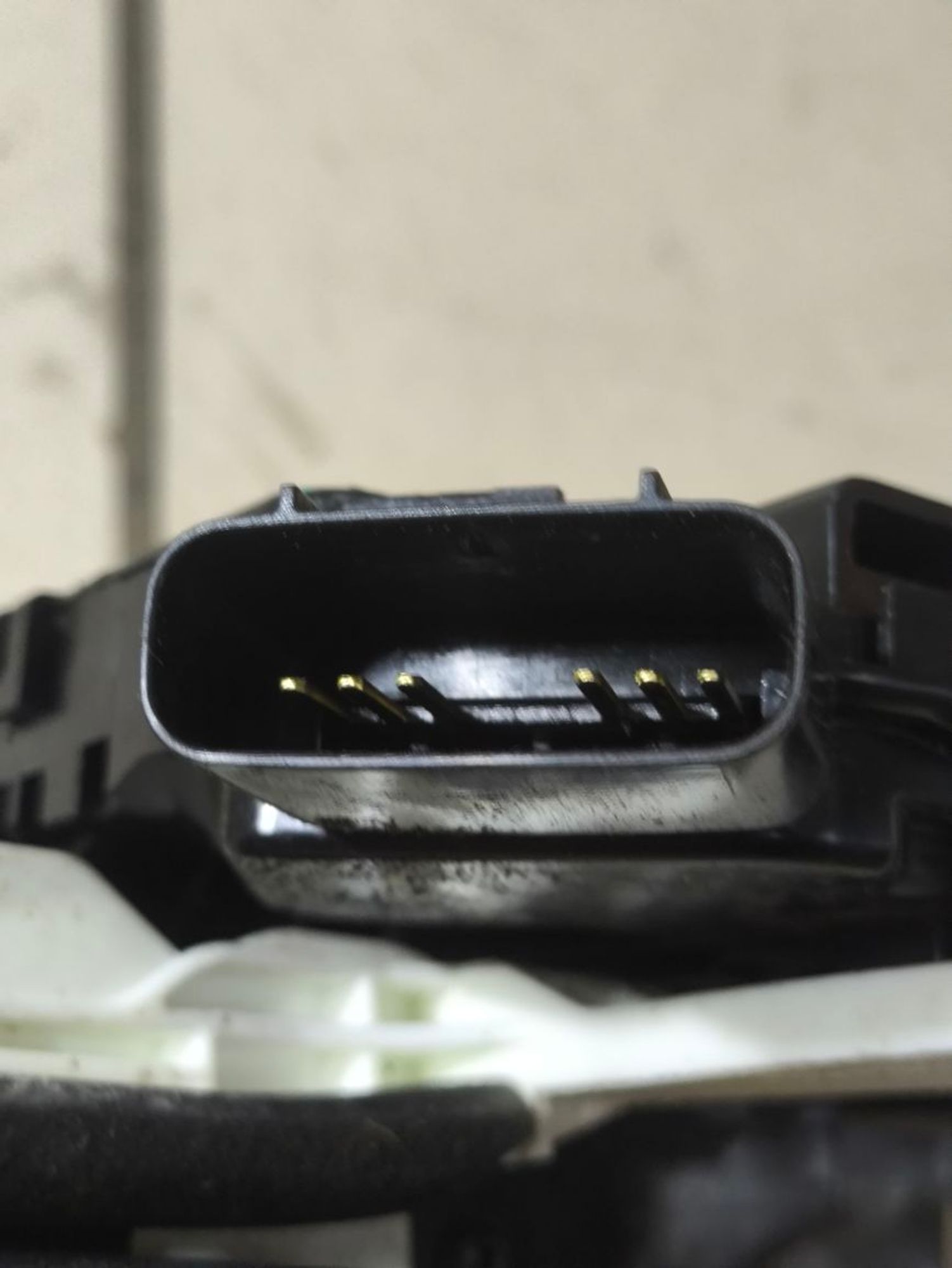 https://ycs.partsauto.market/partsauto-images/thmbs/userImages/a2d258a61cc08549ac0329b7373022c0/part/4f68ec79-e620-4722-96c8-b2e8f61e0fd0_1783324759654.jpg