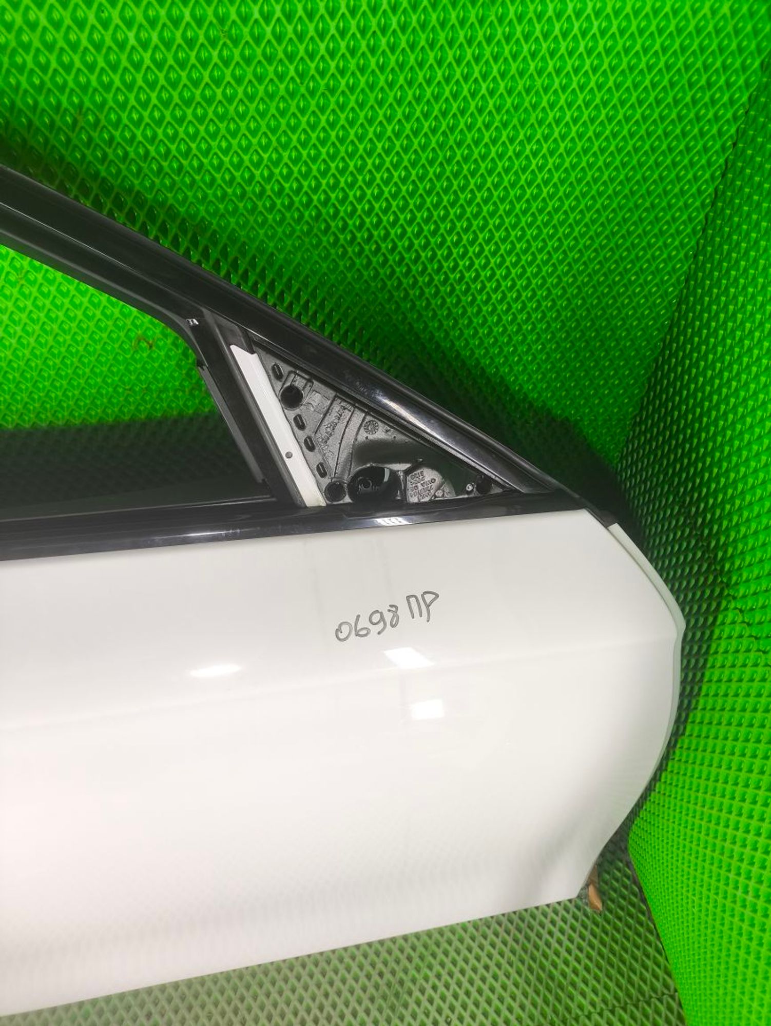 Дверь передняя правая BMW F10 5-Series 520i 2.0л, 15000 рублей, Тамбов