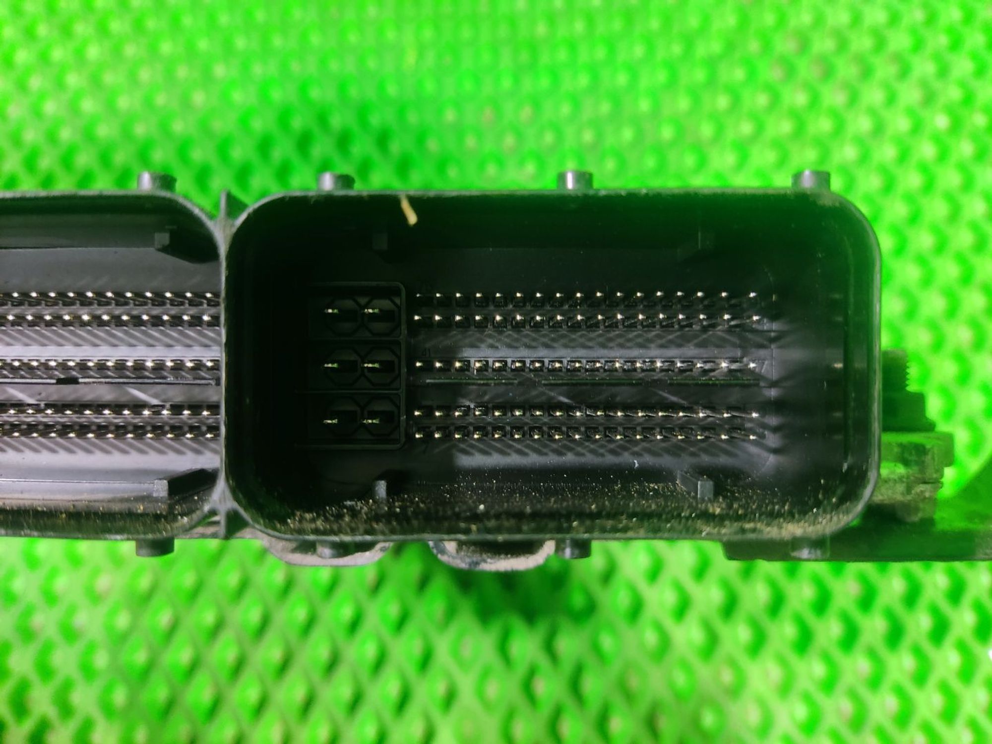 https://ycs.partsauto.market/partsauto-images/thmbs/userImages/a2d258a61cc08549ac0329b7373022c0/part/4f8156a1-d2e8-44cd-a932-64b176f47be4_1776147799958.jpg