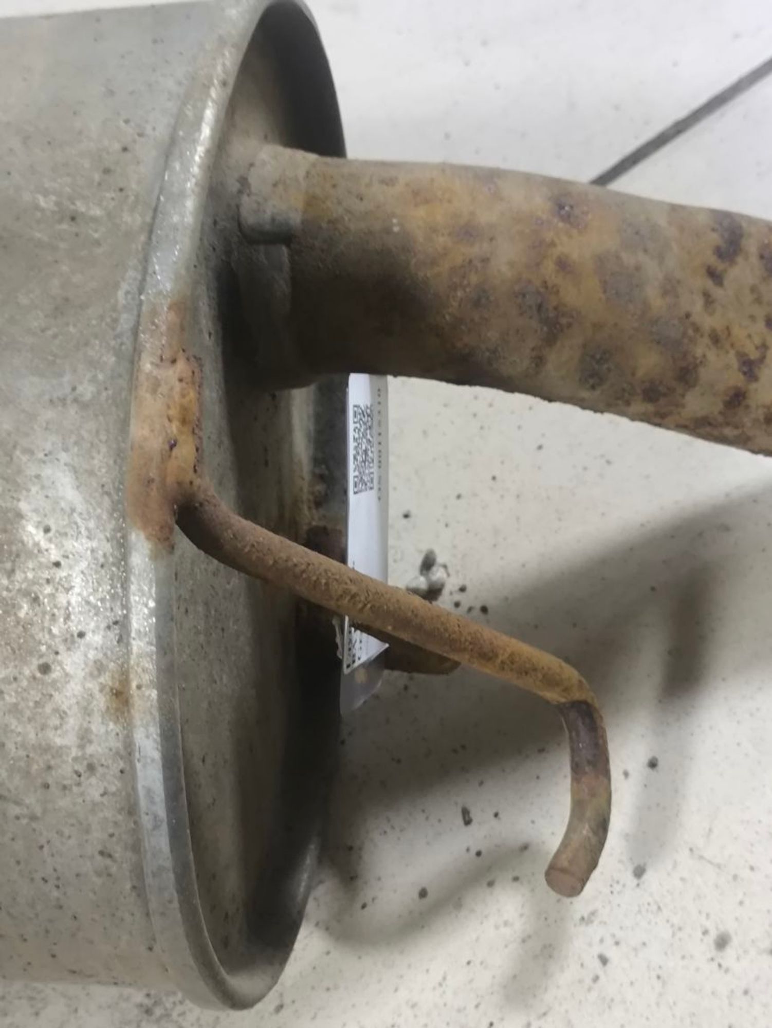 https://ycs.partsauto.market/partsauto-images/thmbs/userImages/a2d258a61cc08549ac0329b7373022c0/part/4f959a56-81c8-42c5-8459-75a19624d704_1785481505145.jpg