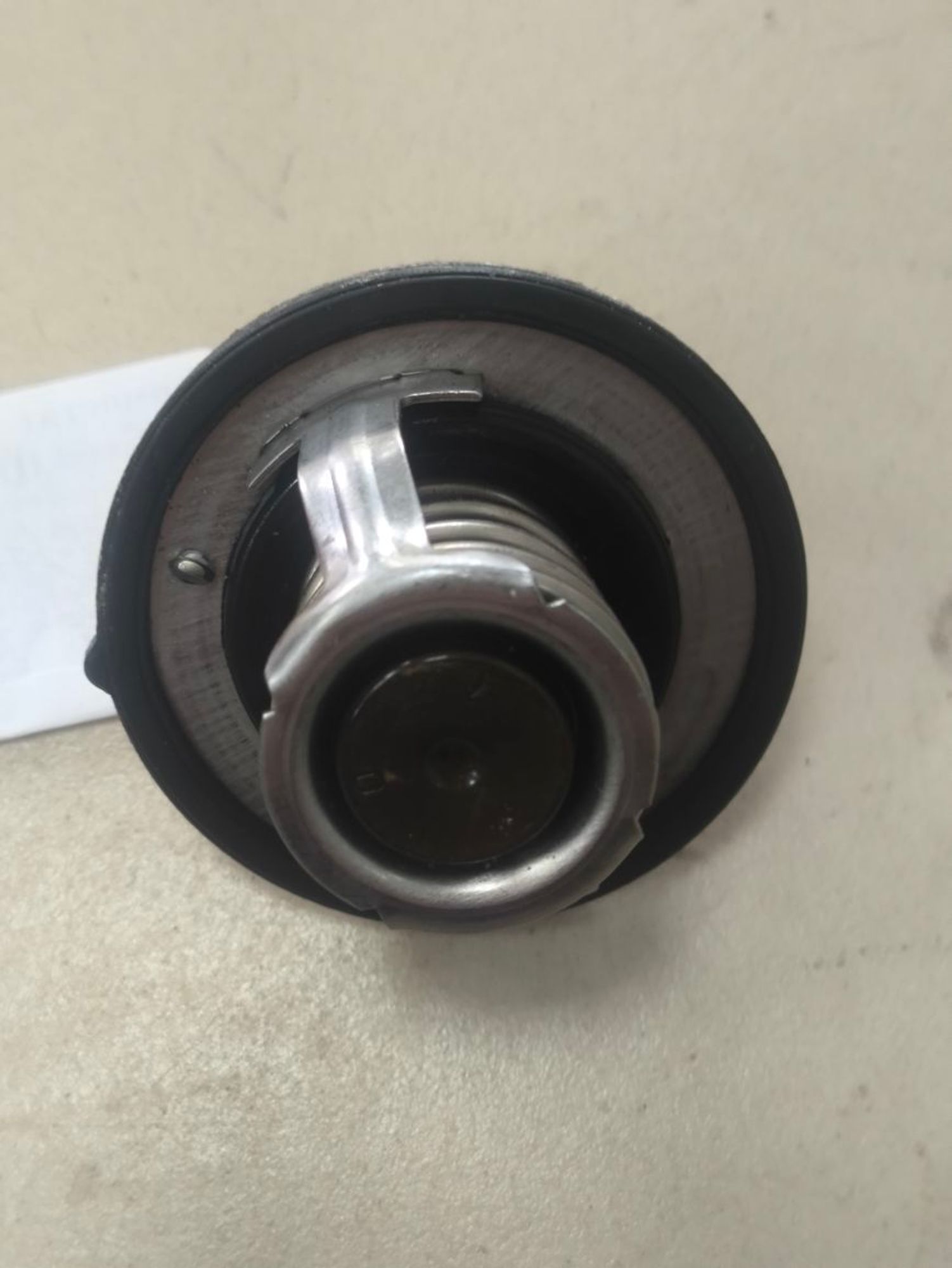 https://ycs.partsauto.market/partsauto-images/thmbs/userImages/a2d258a61cc08549ac0329b7373022c0/part/50025129-061c-4d71-960a-1bba2dac6210_1786107974813.jpg