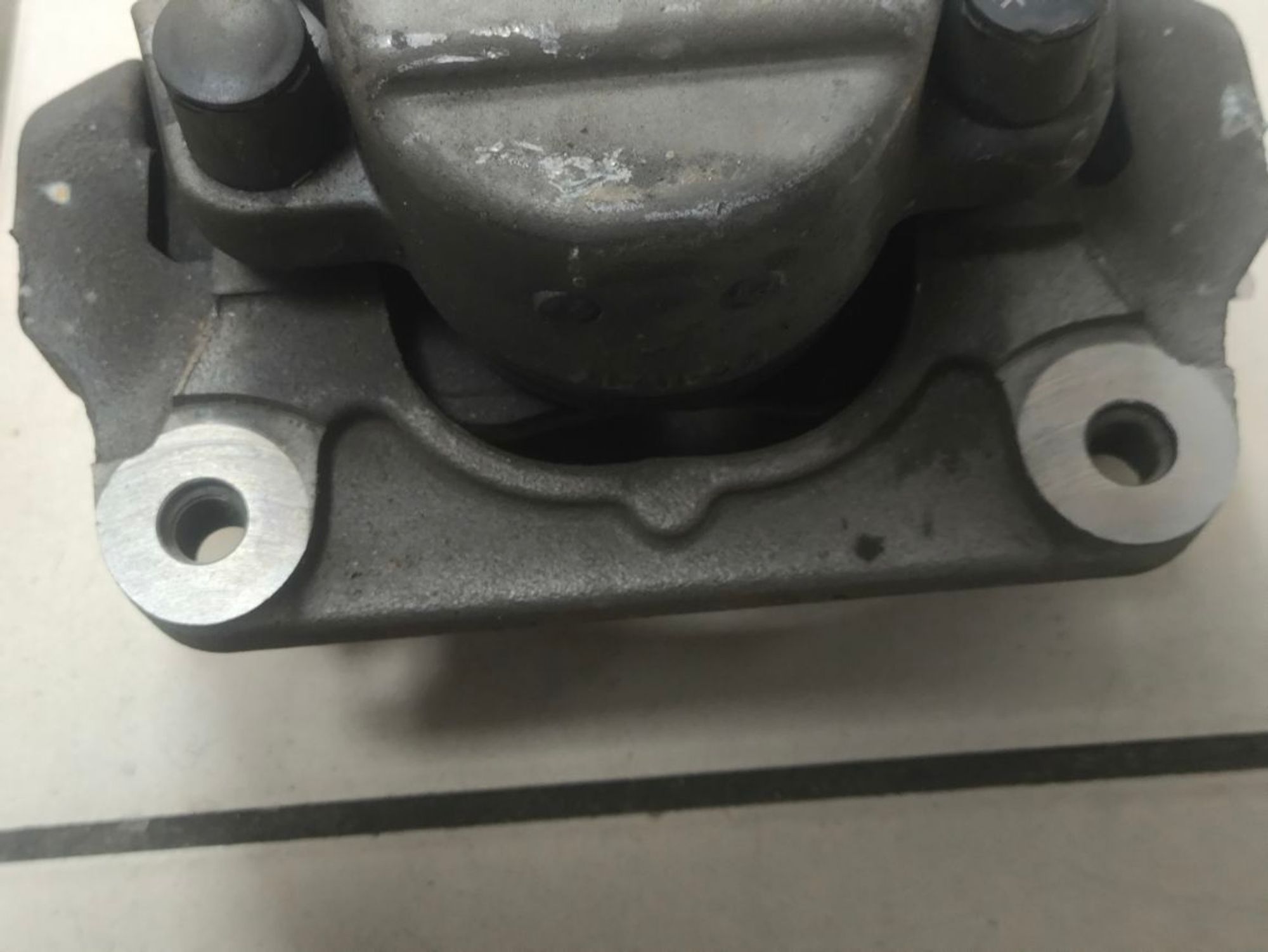 https://ycs.partsauto.market/partsauto-images/thmbs/userImages/a2d258a61cc08549ac0329b7373022c0/part/506ae50f-0535-4a39-9a9b-ecbf9230735f_1787235948244.jpg
