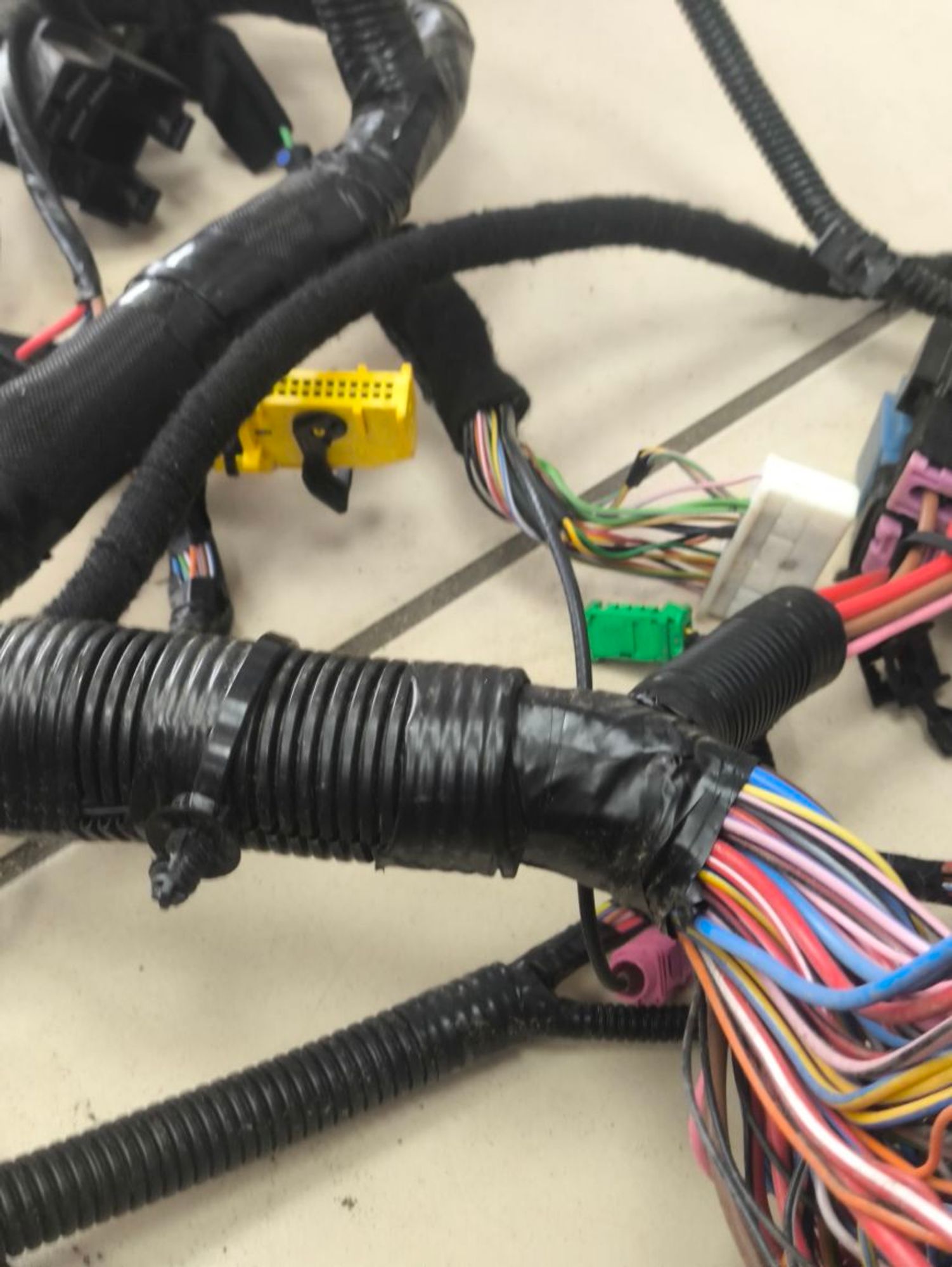 https://ycs.partsauto.market/partsauto-images/thmbs/userImages/a2d258a61cc08549ac0329b7373022c0/part/525b02fa-22b5-4fea-85bf-b31ea9d80c1d_1785495109451.jpg