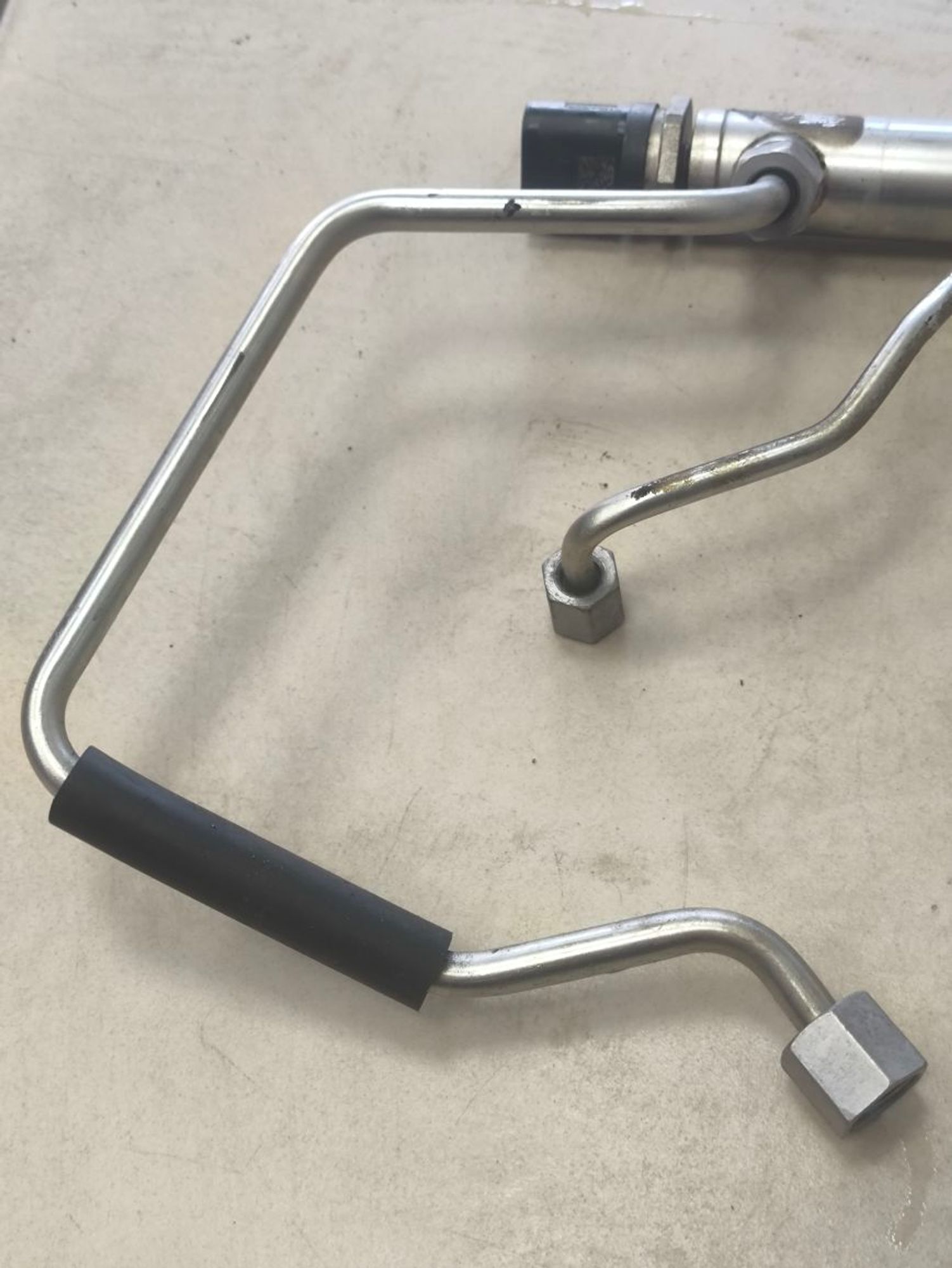 https://ycs.partsauto.market/partsauto-images/thmbs/userImages/a2d258a61cc08549ac0329b7373022c0/part/52e4d14e-05b2-4024-b1a3-4a01b2f0f523_1786016504380.jpg