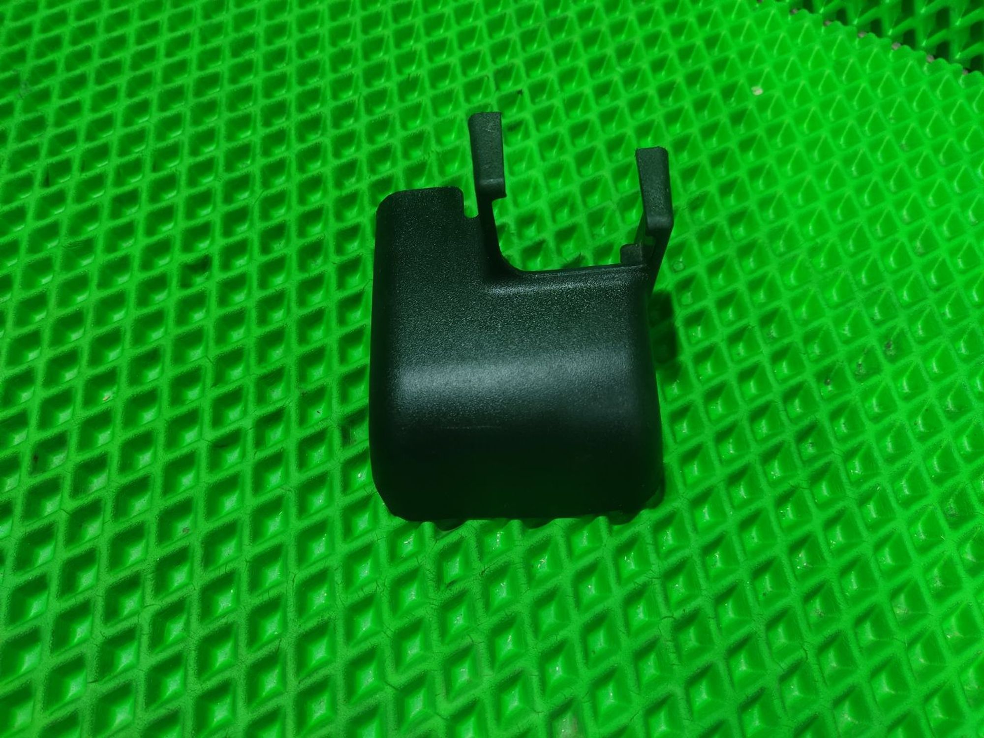 Накладка полозьев левая Kia Ceed II JD, 1000 рублей, Тамбов