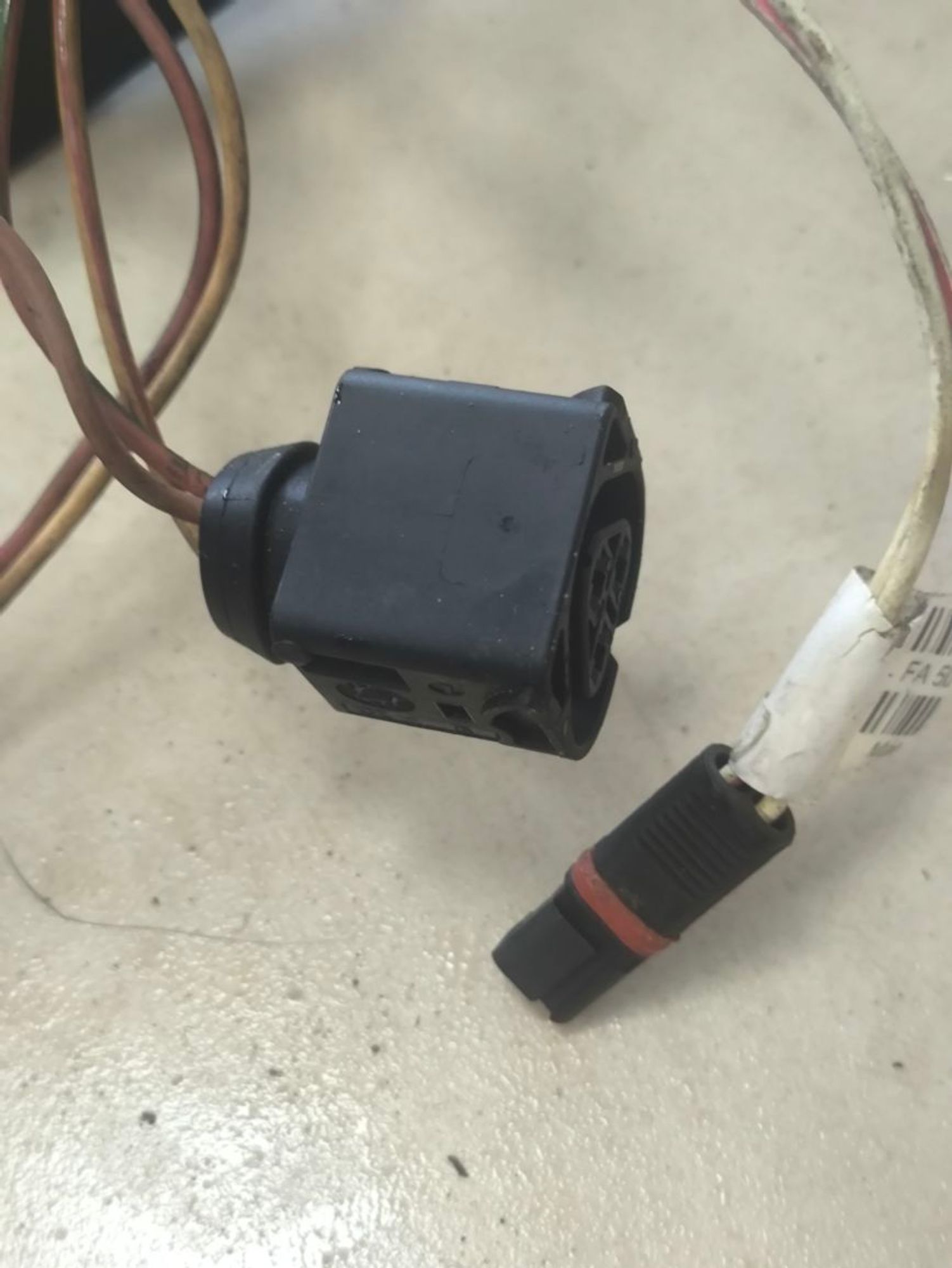https://ycs.partsauto.market/partsauto-images/thmbs/userImages/a2d258a61cc08549ac0329b7373022c0/part/53bf4cf2-1538-41dc-b05c-c4c1f4fec788_1786023018080.jpg