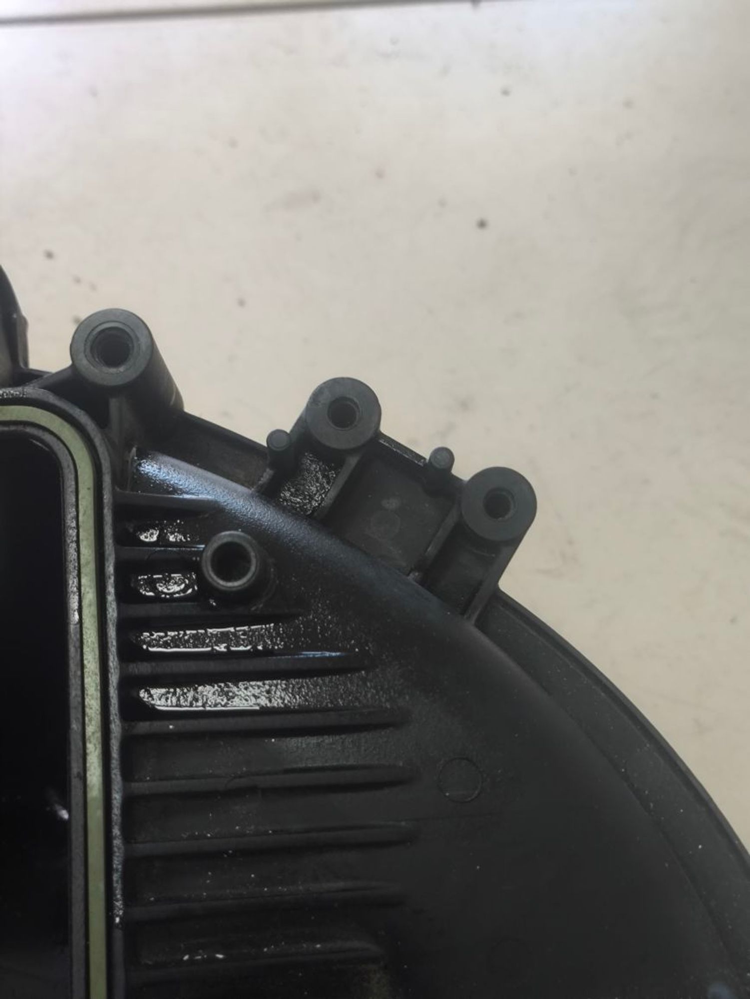 https://ycs.partsauto.market/partsauto-images/thmbs/userImages/a2d258a61cc08549ac0329b7373022c0/part/55004b94-854f-4841-85b9-bf263e0fd4a8_1786015367947.jpg