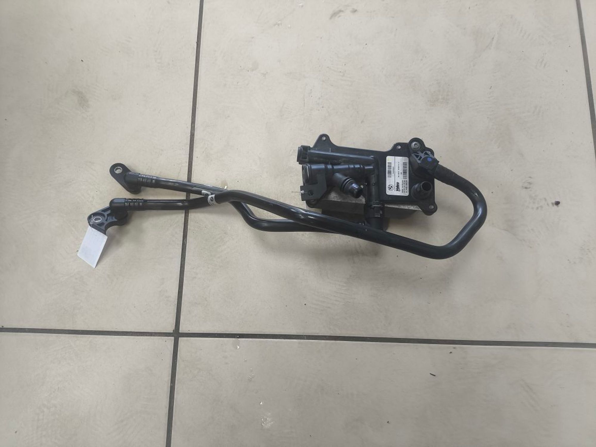 https://ycs.partsauto.market/partsauto-images/thmbs/userImages/a2d258a61cc08549ac0329b7373022c0/part/5541ab5f-4bd4-478e-935e-3d0ee16239d4_1786019325219.jpg
