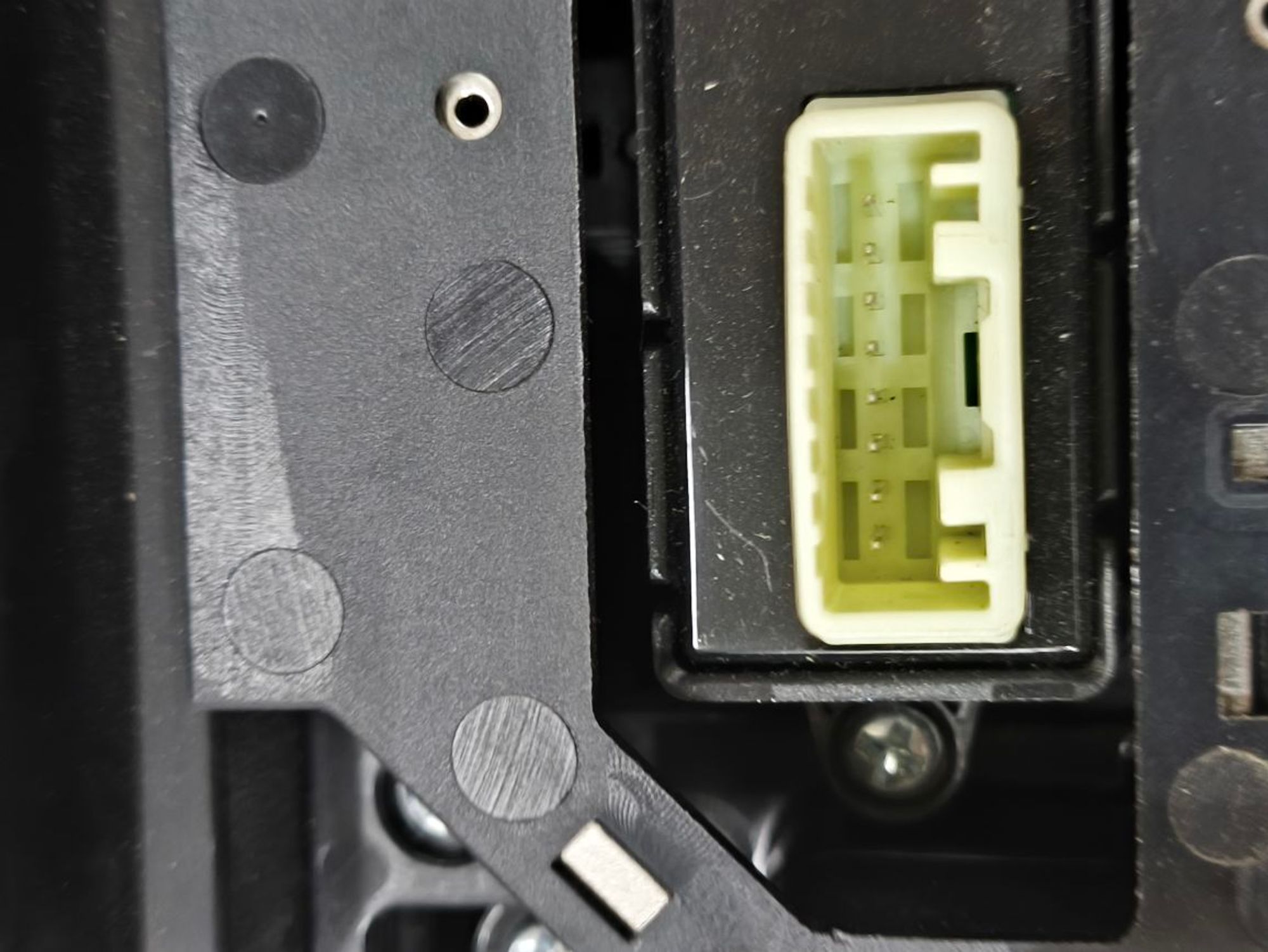 https://ycs.partsauto.market/partsauto-images/thmbs/userImages/a2d258a61cc08549ac0329b7373022c0/part/5577cd0a-04e8-4ab4-b3e8-24c78a2b89c1_1782291345382.jpg