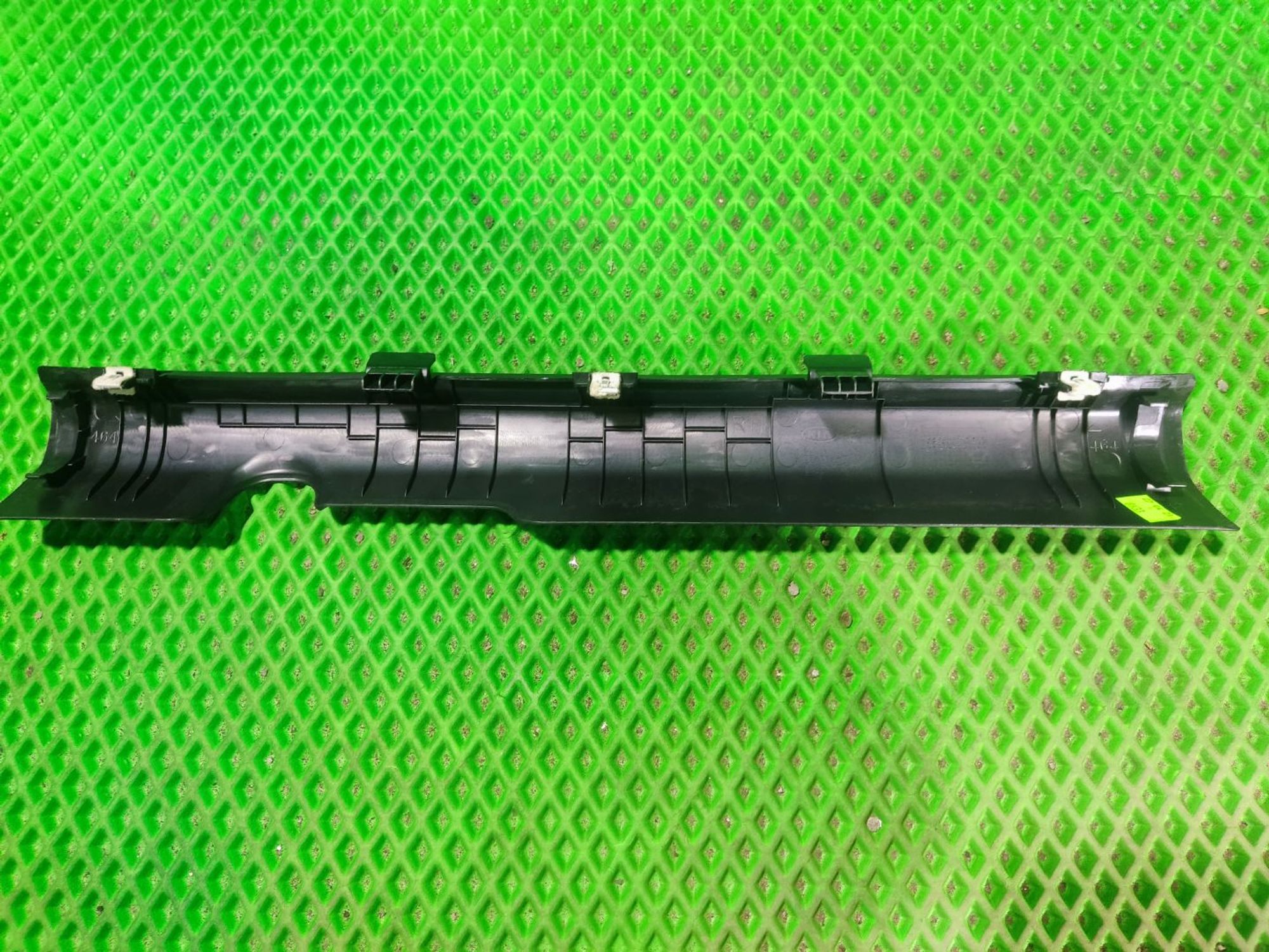 Накладка порога салона передняя прав.лев. CD III, 1500 рублей, Тамбов