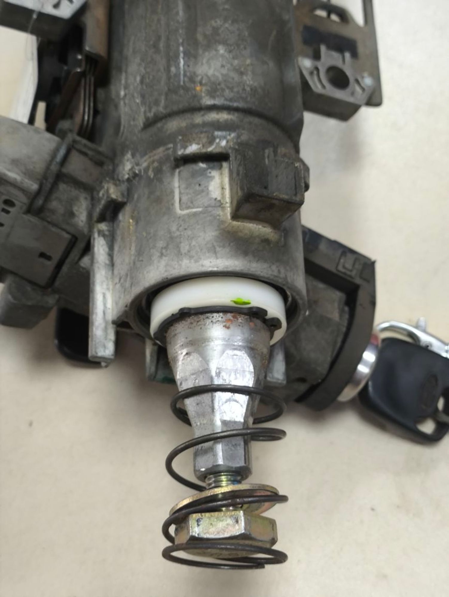 https://ycs.partsauto.market/partsauto-images/thmbs/userImages/a2d258a61cc08549ac0329b7373022c0/part/5765b629-538e-444f-be80-ff26683f1024_1787051133555.jpg