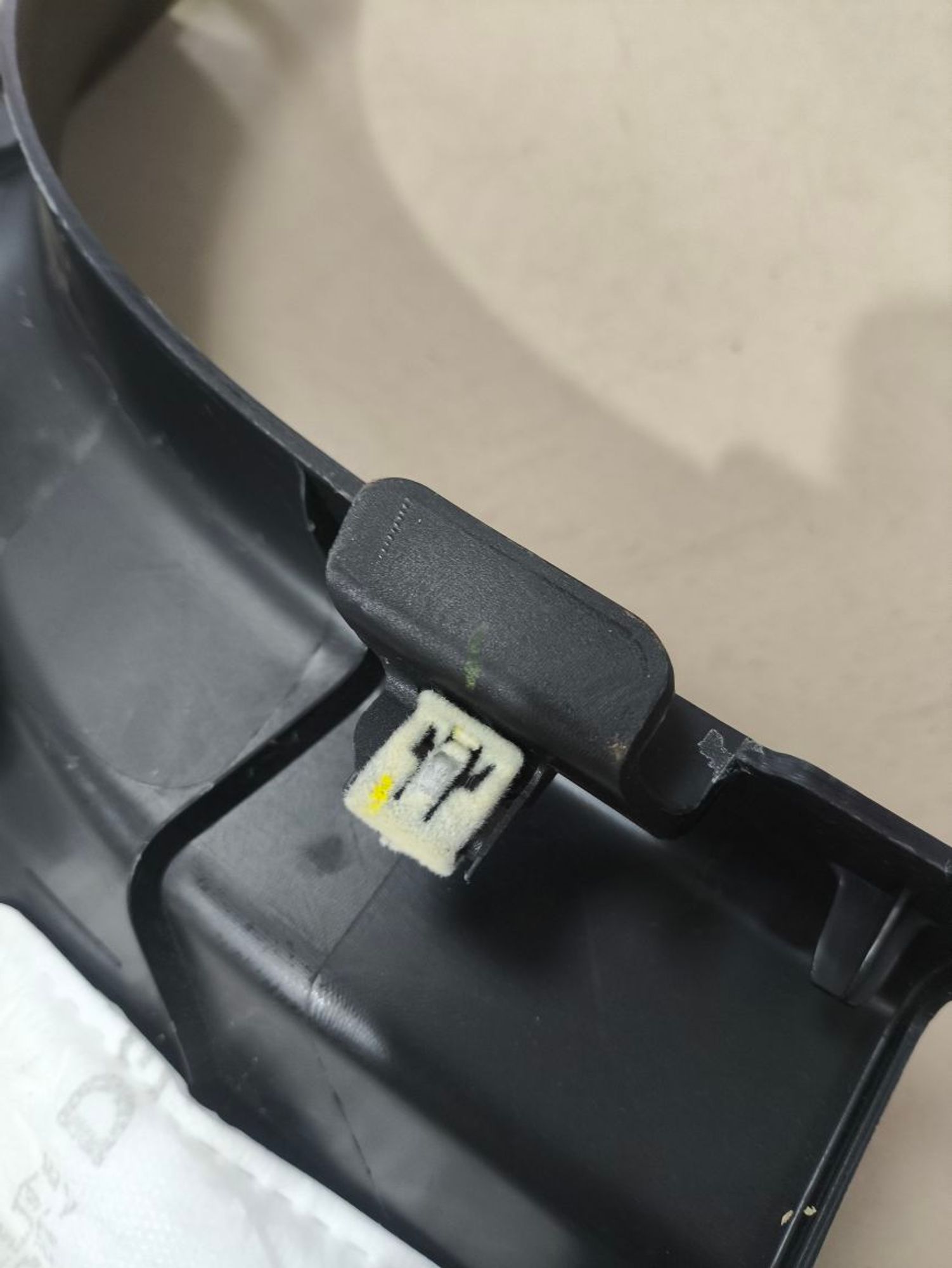 https://ycs.partsauto.market/partsauto-images/thmbs/userImages/a2d258a61cc08549ac0329b7373022c0/part/5805a937-db81-4845-9c29-c5abb4029c66_1782294621774.jpg
