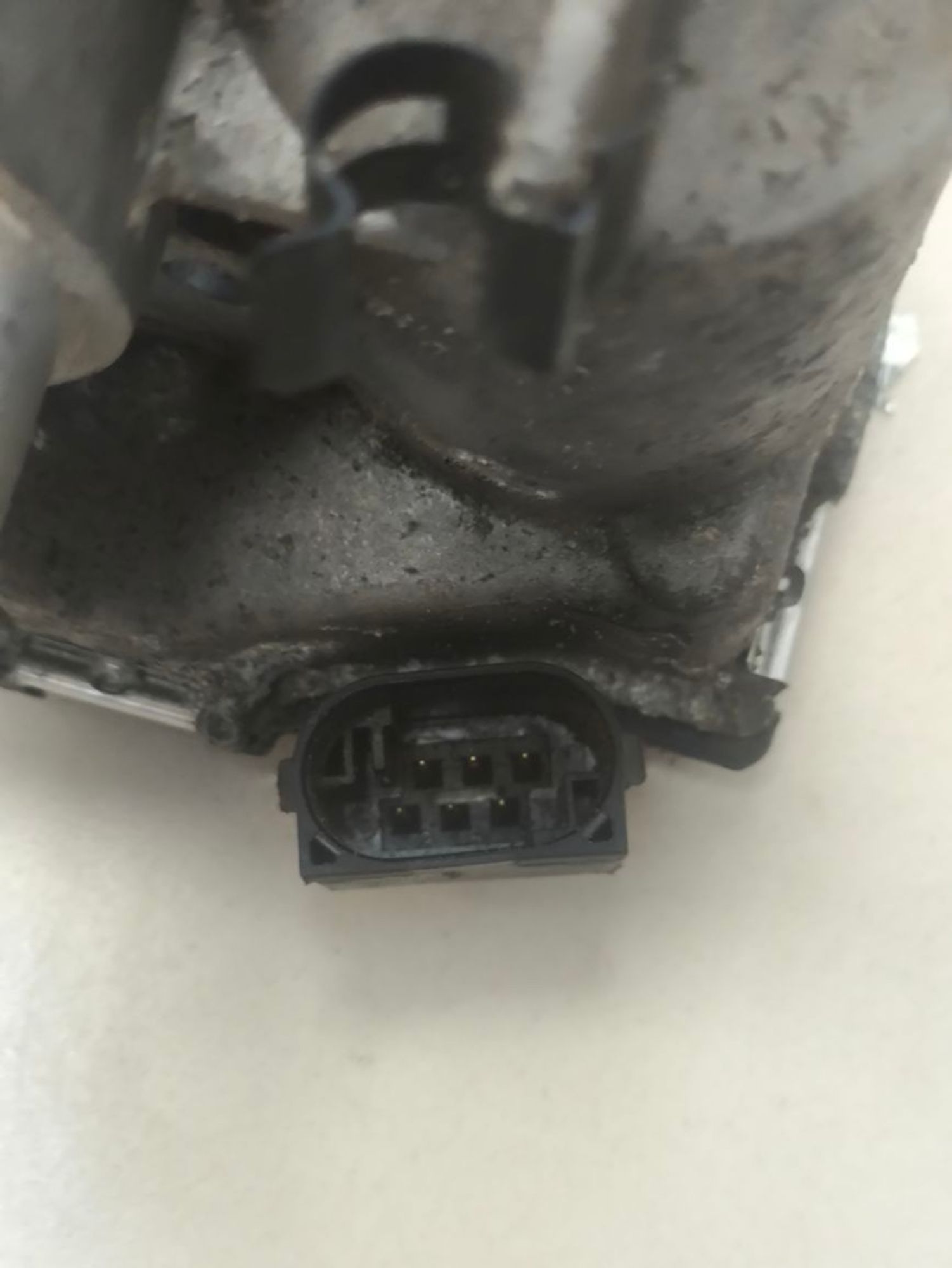 https://ycs.partsauto.market/partsauto-images/thmbs/userImages/a2d258a61cc08549ac0329b7373022c0/part/5813ef7b-016e-4f1c-8c6a-52d289747fff_1786093997491.jpg