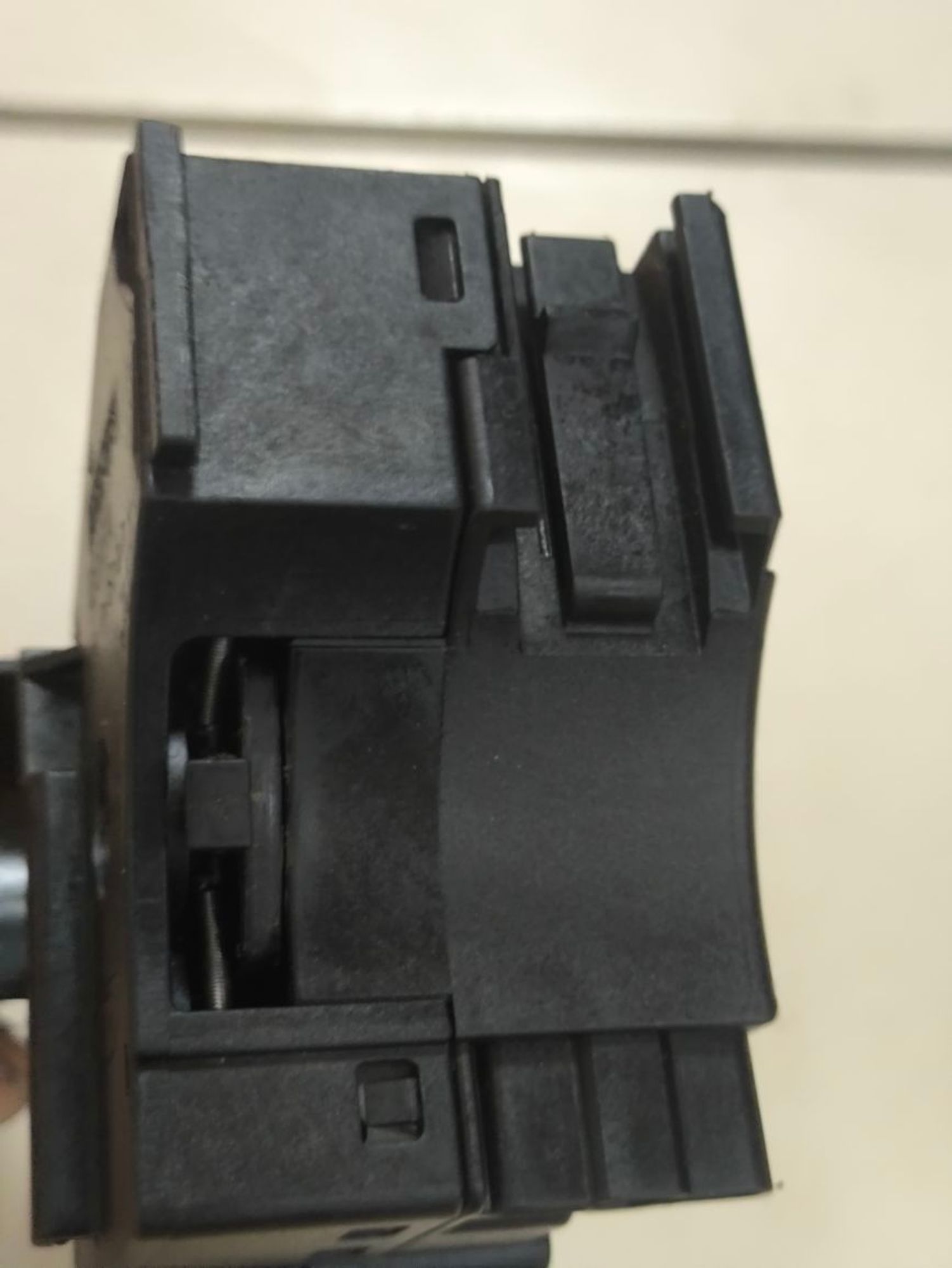 https://ycs.partsauto.market/partsauto-images/thmbs/userImages/a2d258a61cc08549ac0329b7373022c0/part/58ec75b2-fe0a-45de-a774-1d92c2b937f9_1787050726347.jpg