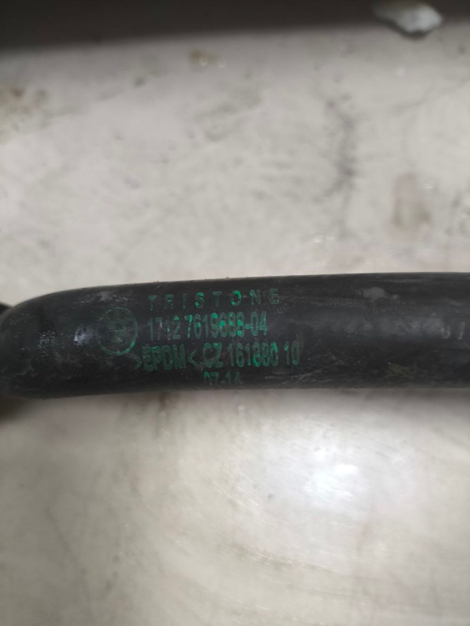 https://ycs.partsauto.market/partsauto-images/thmbs/userImages/a2d258a61cc08549ac0329b7373022c0/part/590bbc7c-a936-4902-b0af-204d43332e6c_1786021195747.jpg