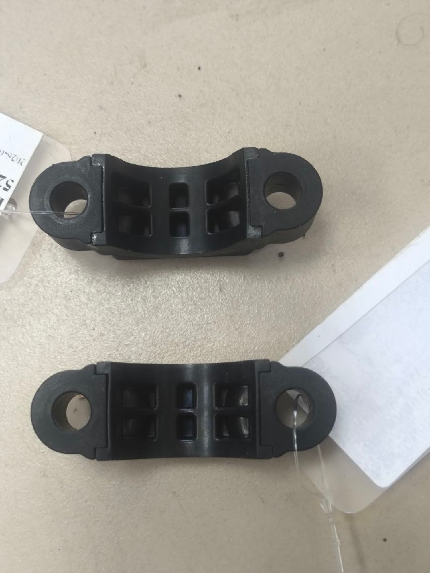 https://ycs.partsauto.market/partsauto-images/thmbs/userImages/a2d258a61cc08549ac0329b7373022c0/part/5a292653-8299-4a87-934f-c02cc1140ae6_1786089884573.jpg