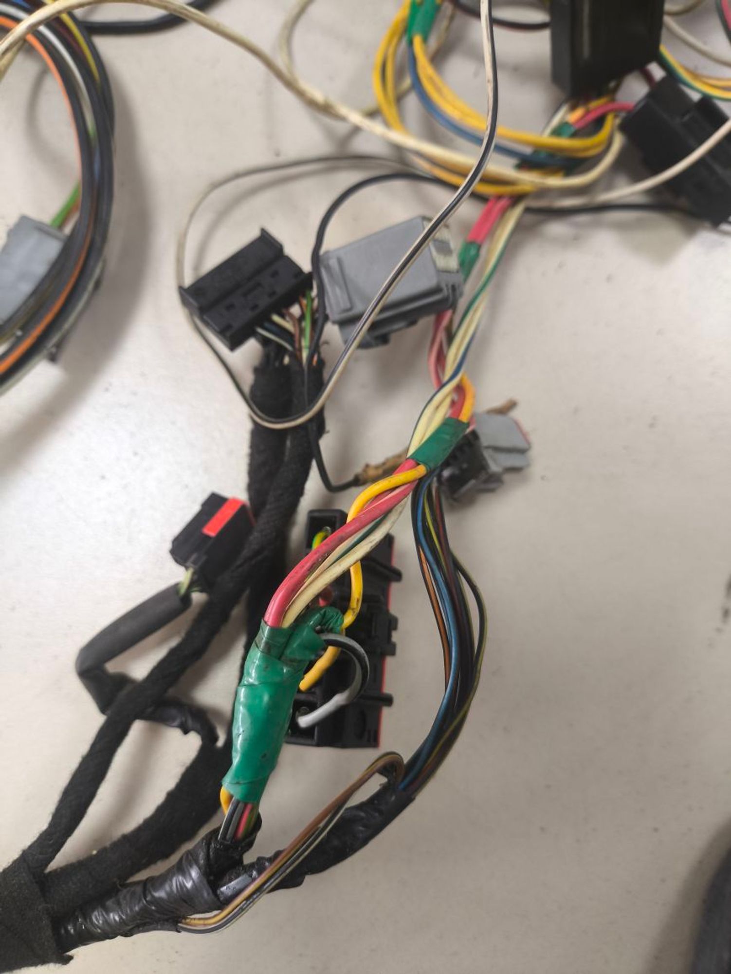 https://ycs.partsauto.market/partsauto-images/thmbs/userImages/a2d258a61cc08549ac0329b7373022c0/part/5ba86655-b2d6-43fe-8a70-2772fdf95e31_1781685803597.jpg
