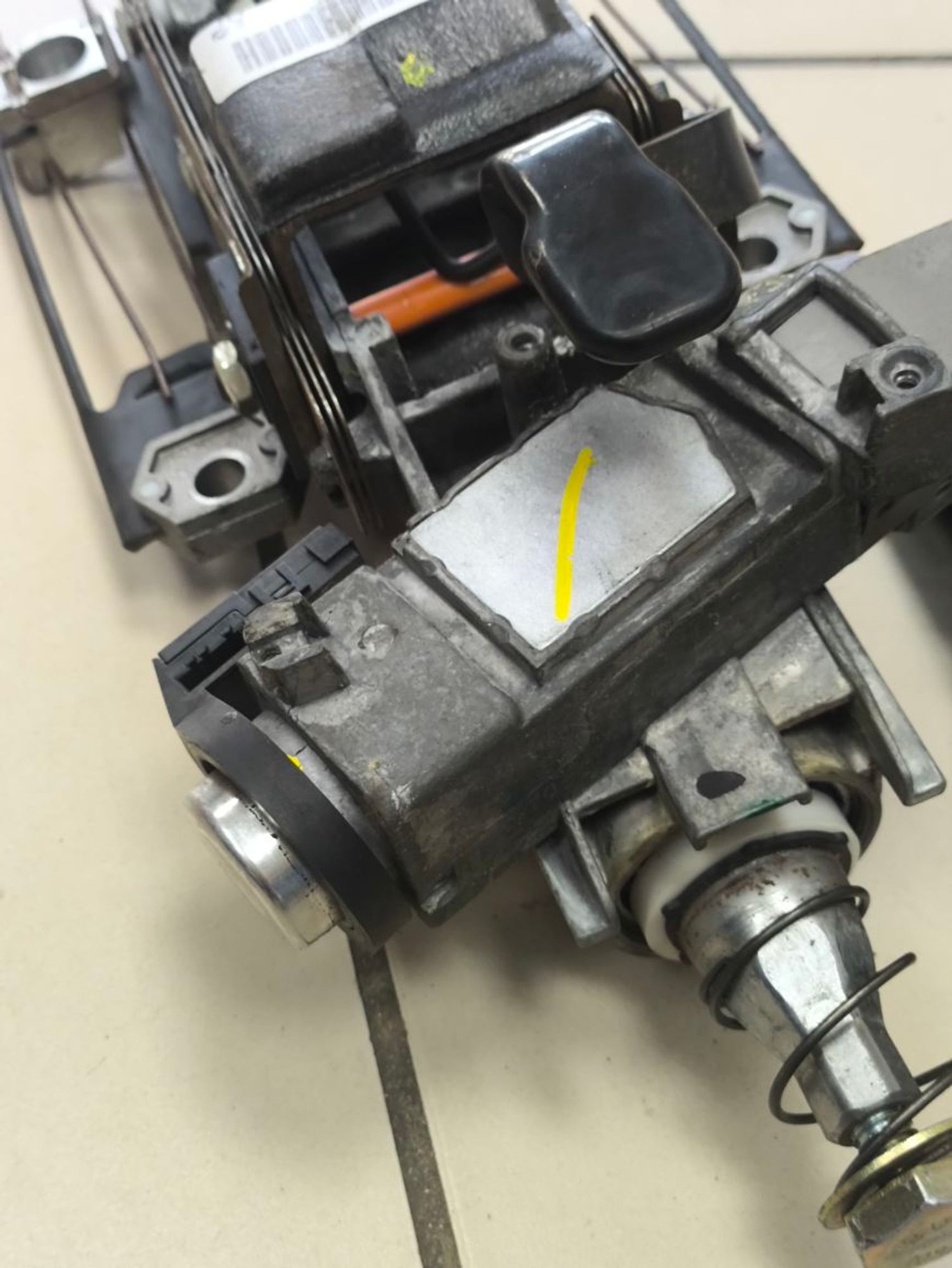 https://ycs.partsauto.market/partsauto-images/thmbs/userImages/a2d258a61cc08549ac0329b7373022c0/part/5becc5a4-ffa6-46b9-9bb9-9051646c418e_1787057562633.jpg