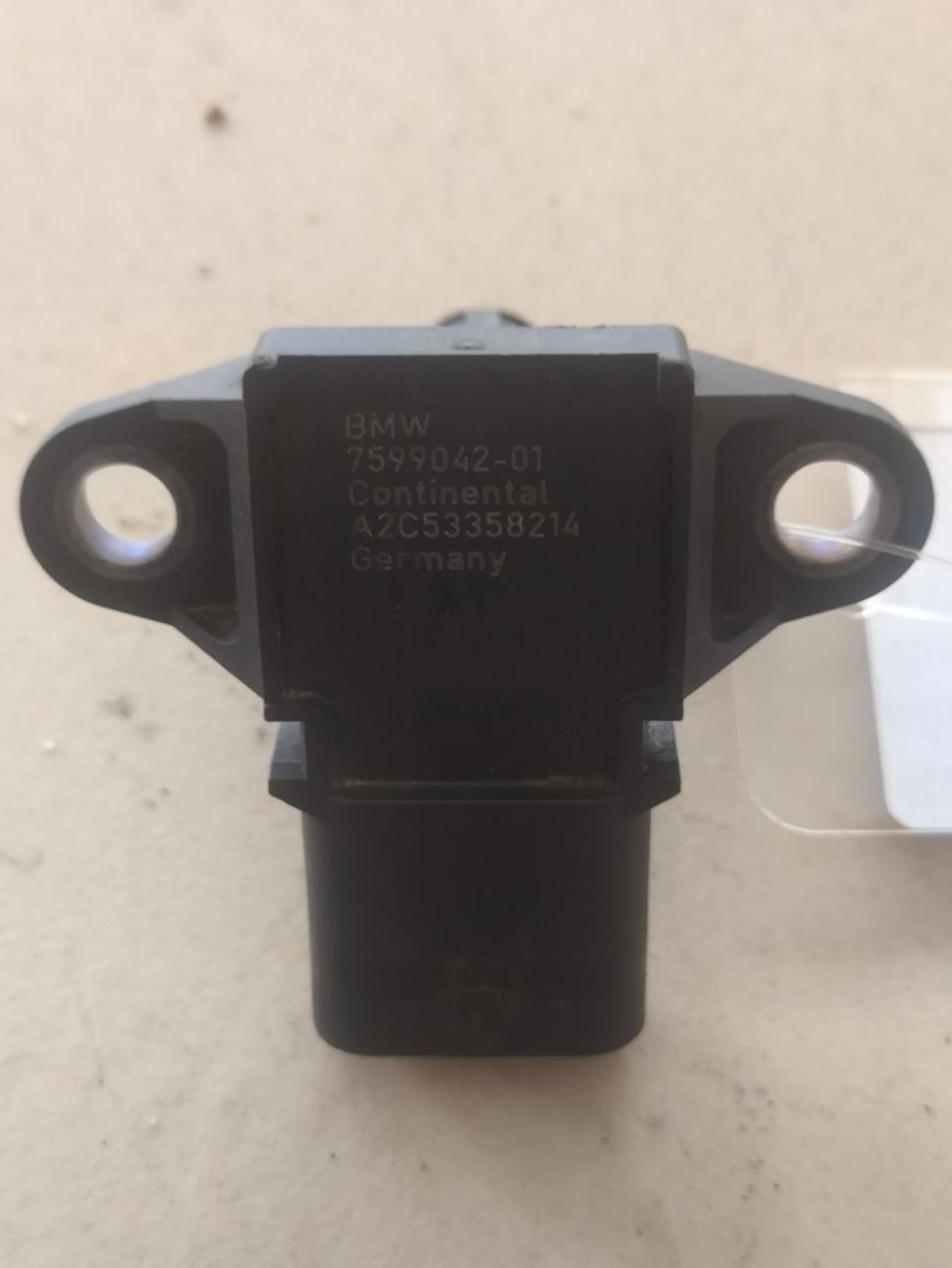 https://ycs.partsauto.market/partsauto-images/thmbs/userImages/a2d258a61cc08549ac0329b7373022c0/part/5e5ad0cd-d1a6-4f9e-9636-fdd1bec39121_1786008014116.jpg