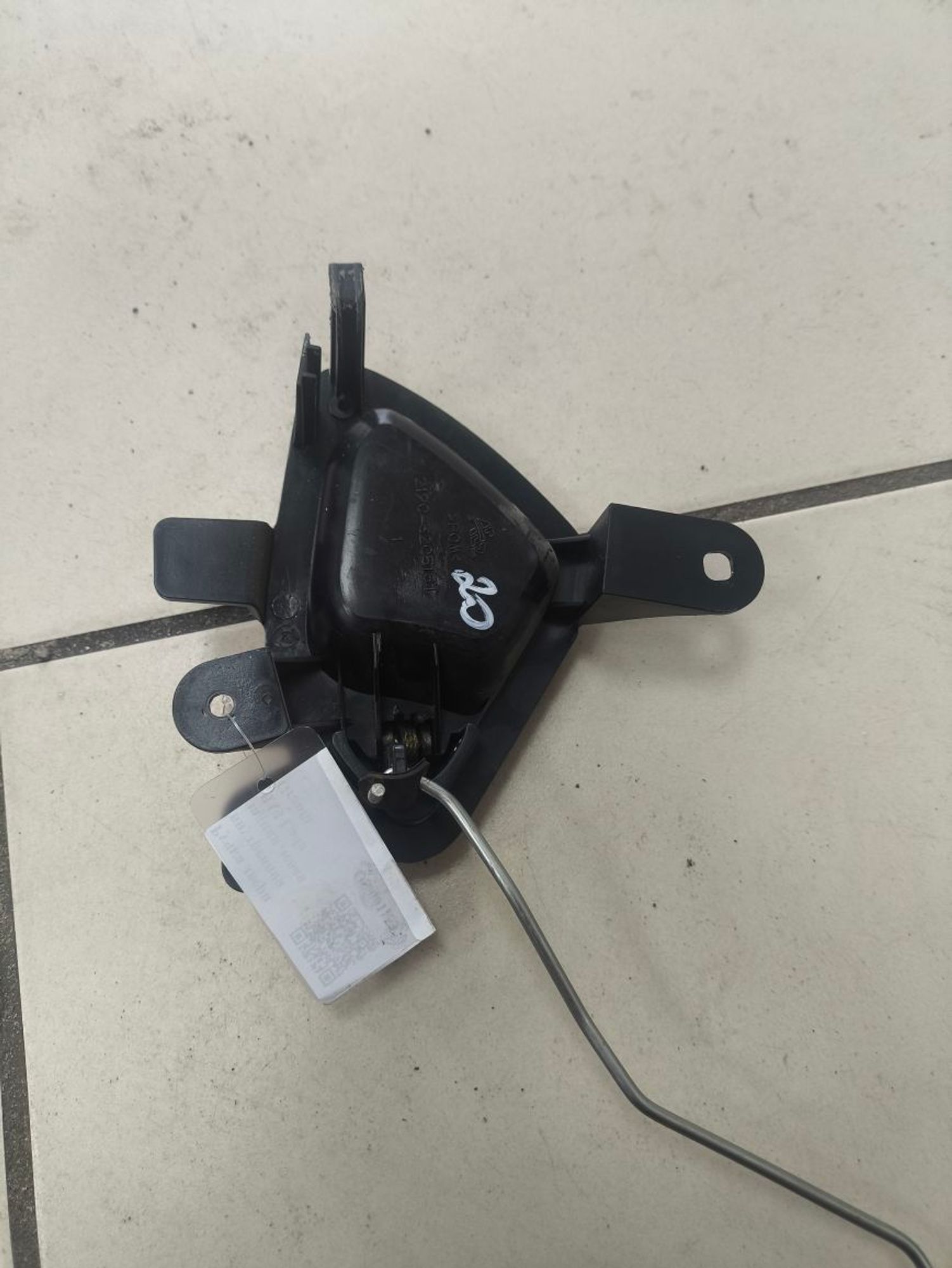 https://ycs.partsauto.market/partsauto-images/thmbs/userImages/a2d258a61cc08549ac0329b7373022c0/part/5e7a457c-6300-4506-9989-eda393b7bd9d_1785497310414.jpg