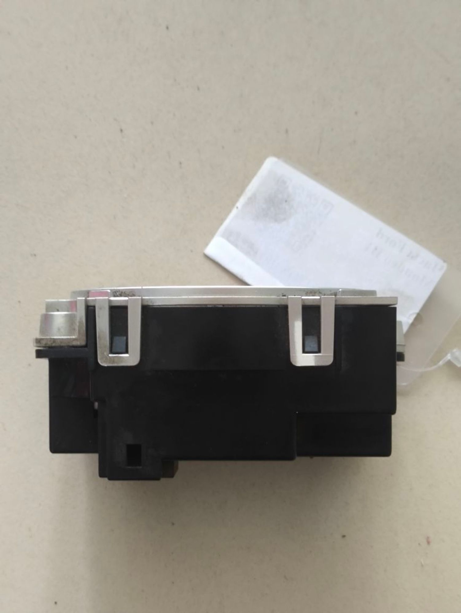 https://ycs.partsauto.market/partsauto-images/thmbs/userImages/a2d258a61cc08549ac0329b7373022c0/part/5e991441-5642-4283-a791-efbf70814aeb_1787043951326.jpg