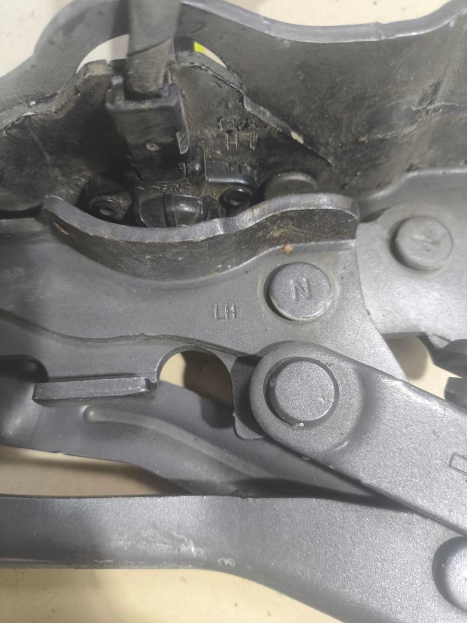 Петли капота Hyundai Tucson III, 10000 рублей, Тамбов