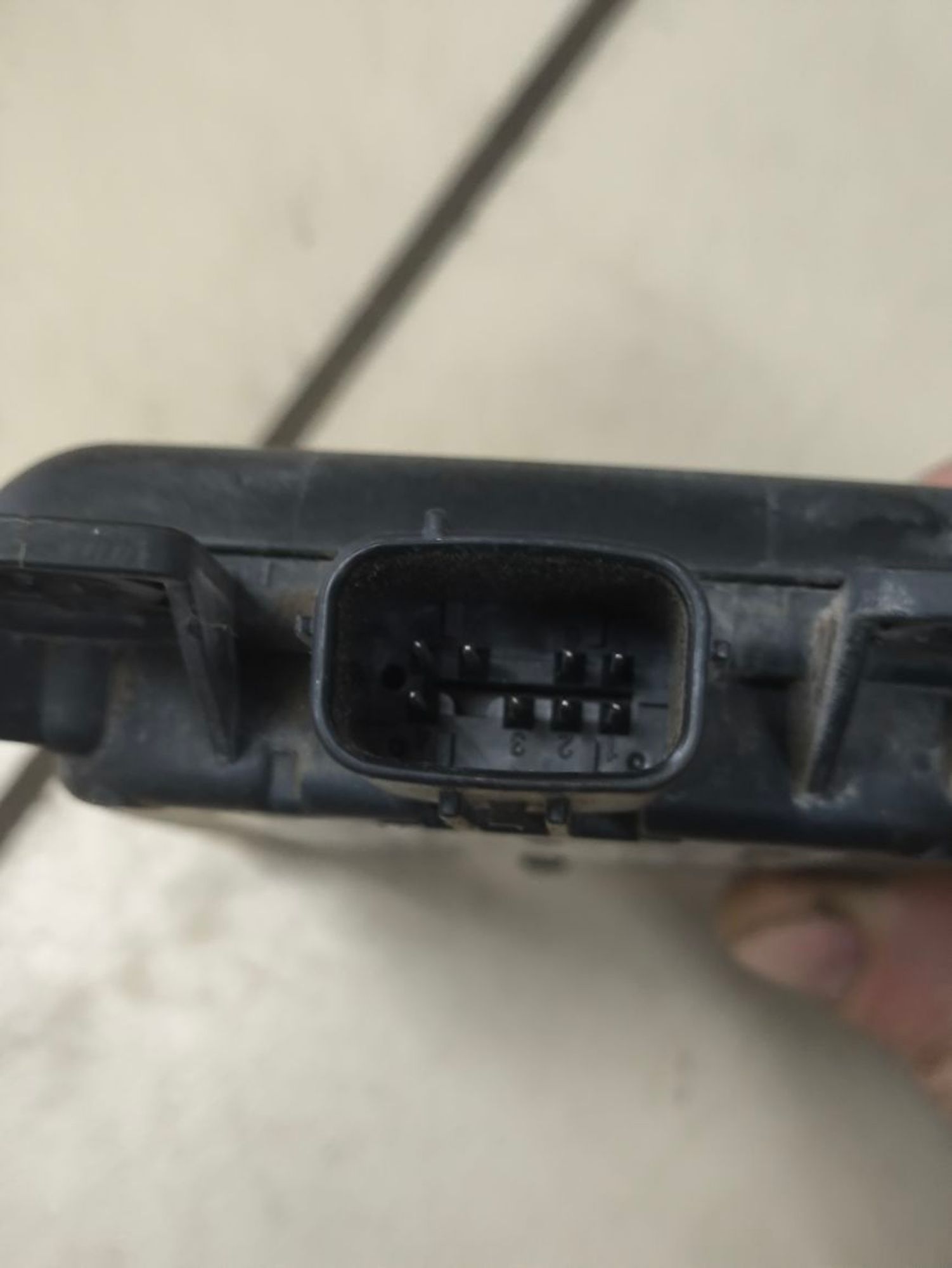 https://ycs.partsauto.market/partsauto-images/thmbs/userImages/a2d258a61cc08549ac0329b7373022c0/part/5f8d0927-a03f-47d6-946b-5bf4e7dc5f7f_1782309100015.jpg