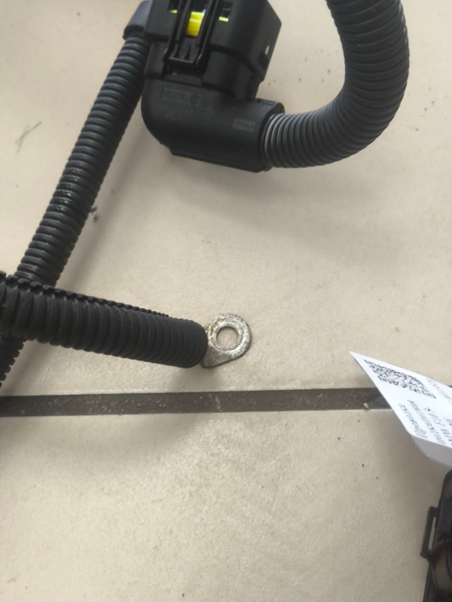 https://ycs.partsauto.market/partsauto-images/thmbs/userImages/a2d258a61cc08549ac0329b7373022c0/part/5fbf0f11-991f-4219-92a0-48fa17cc6bd7_1786085344623.jpg
