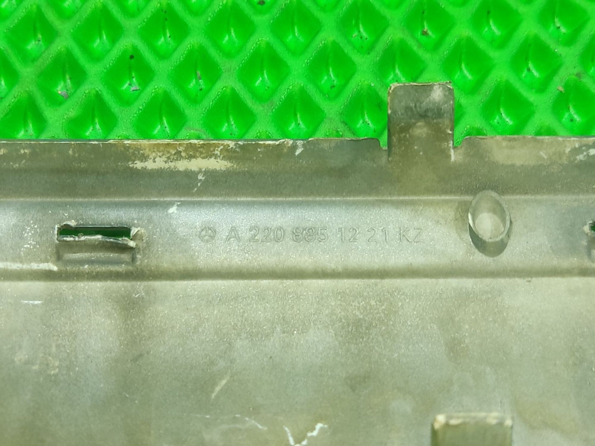 Молдинг заднего бампера Mercedes-Benz W220, 500 рублей, Тамбов